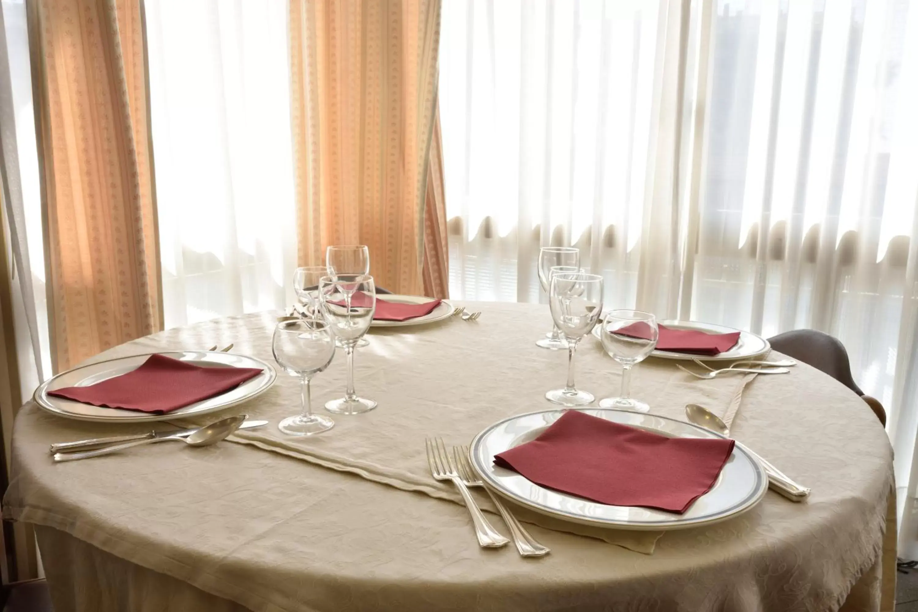 Lounge or bar, Restaurant/Places to Eat in Hotel Bergamo Mare Mhotelsgroup