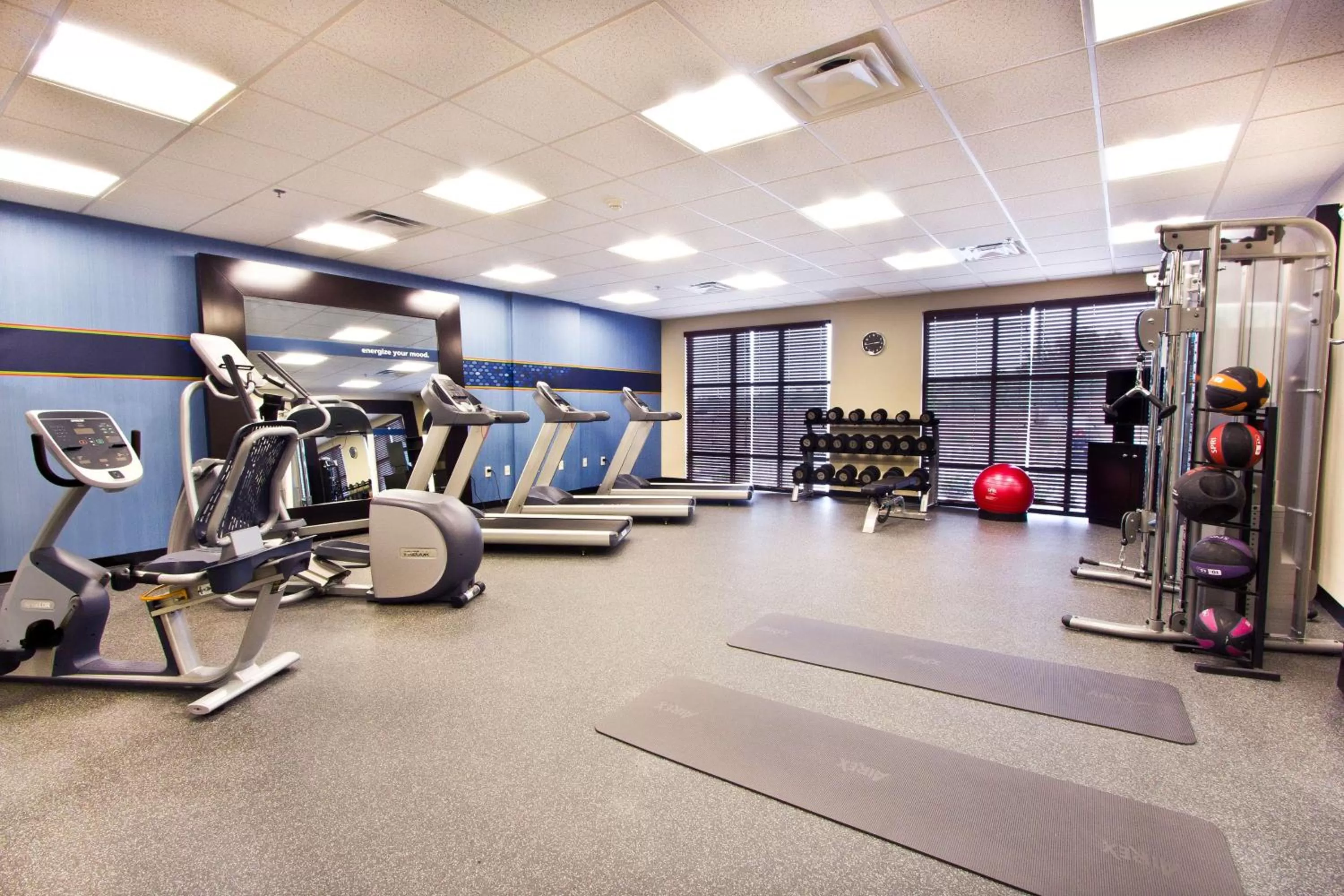 Fitness centre/facilities in Hampton Inn & Suites Salt Lake City/Farmington