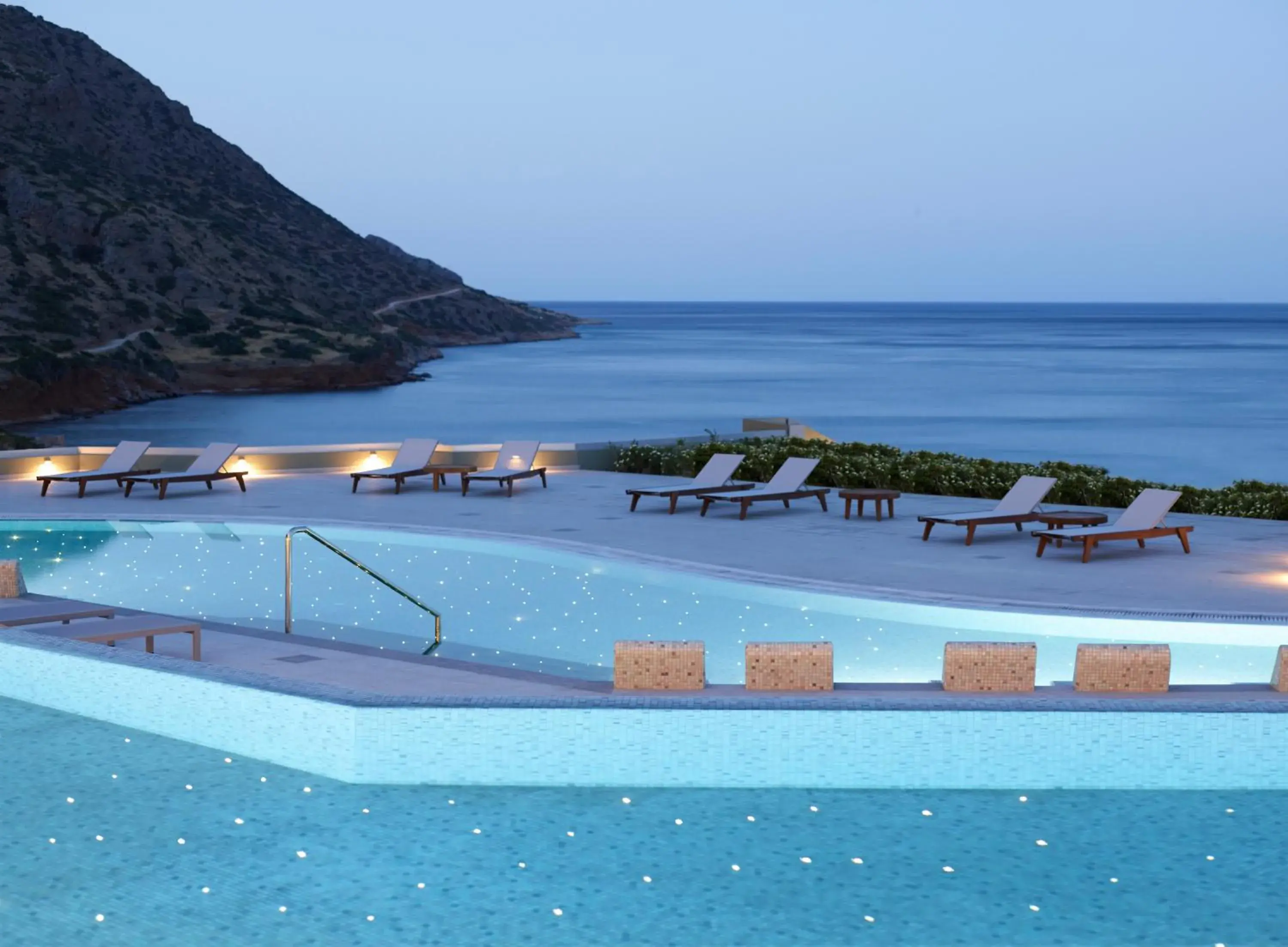 Swimming pool in Cayo Exclusive Resort & Spa Swimming pool in Cayo Exclusive Resort & Spa