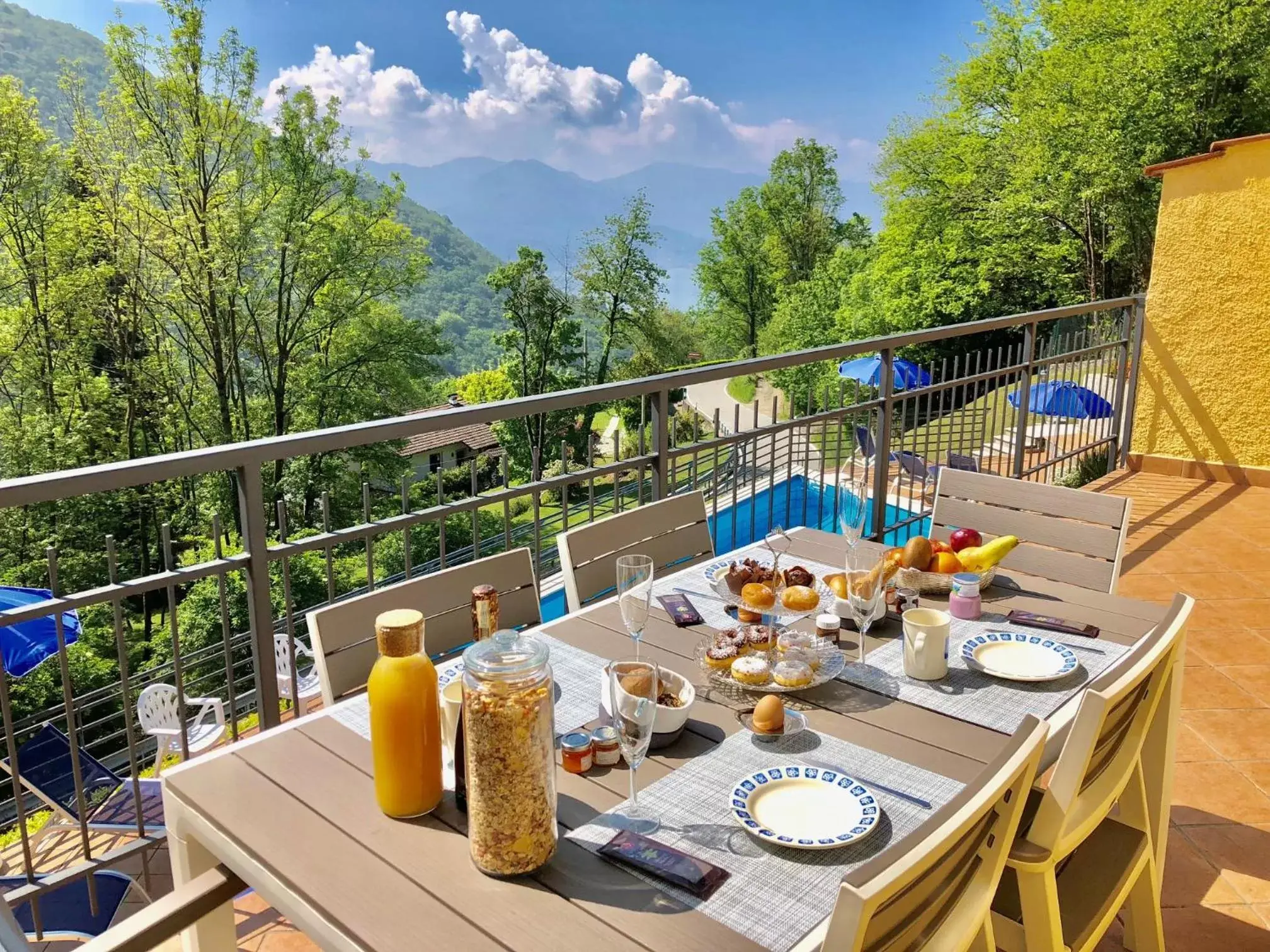 Balcony/Terrace, Restaurant/Places to Eat in Residenza Ai Ronchi 1 2 6