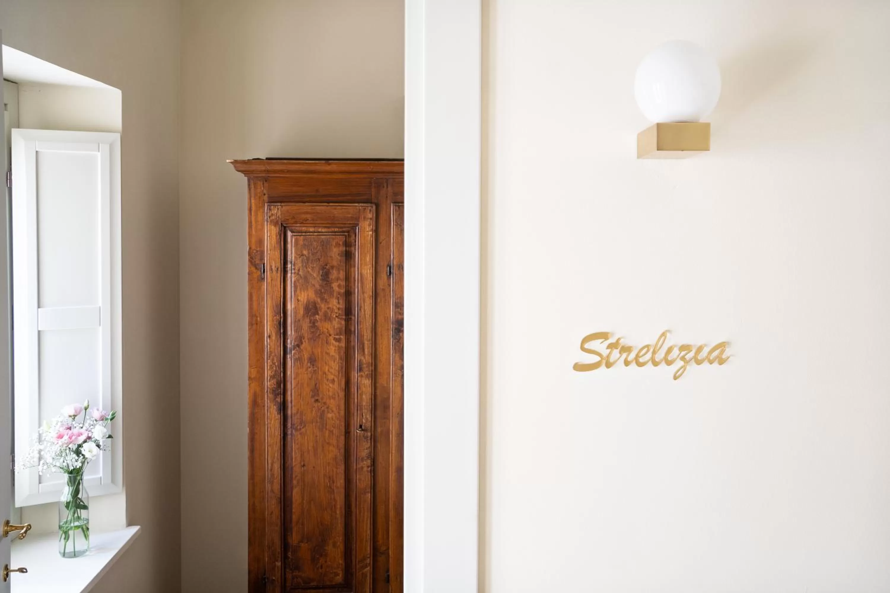 Logo/Certificate/Sign/Award in Dimora Fortebraccio