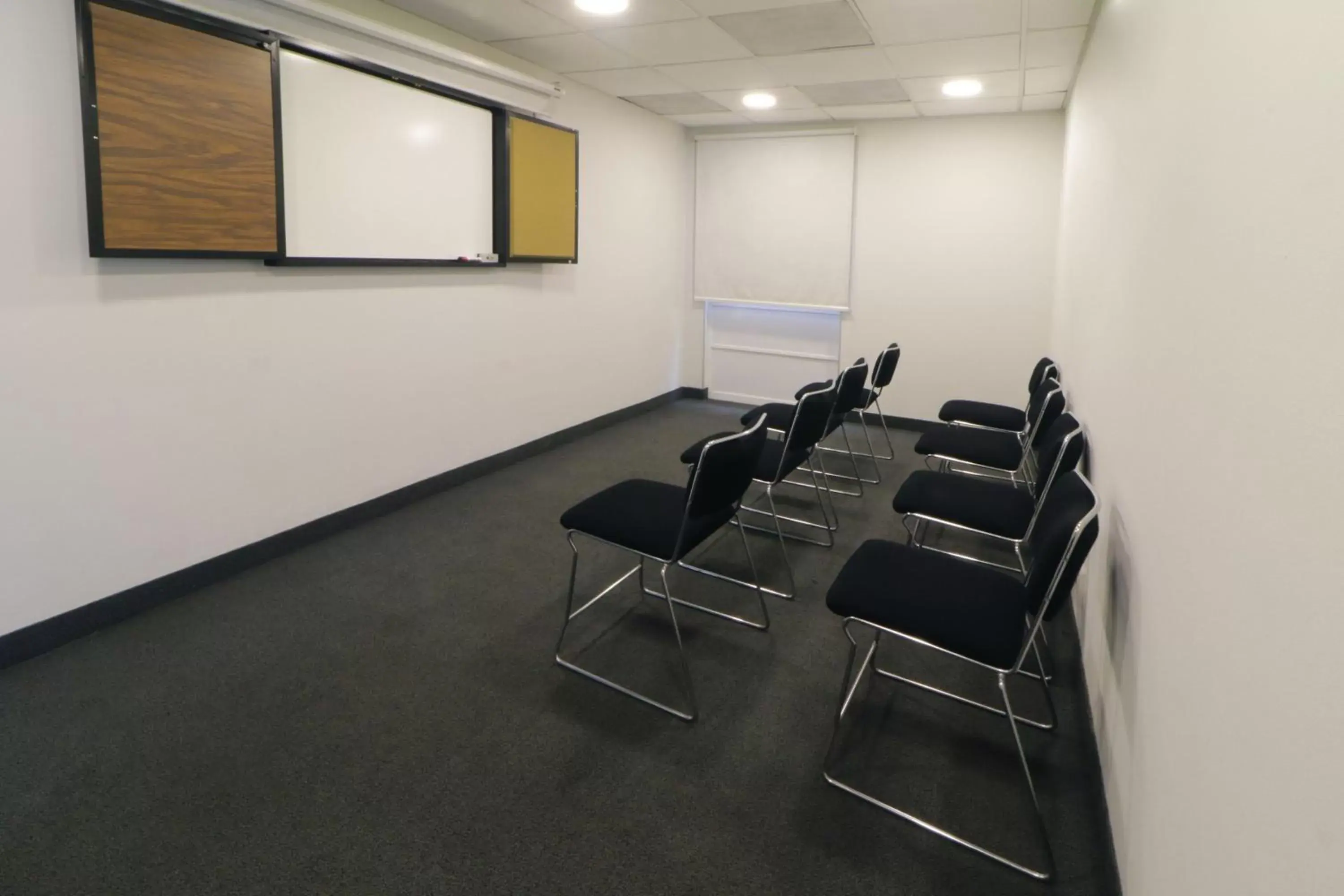 Meeting/conference room in City Express Junior by Marriott Toluca Aeropuerto