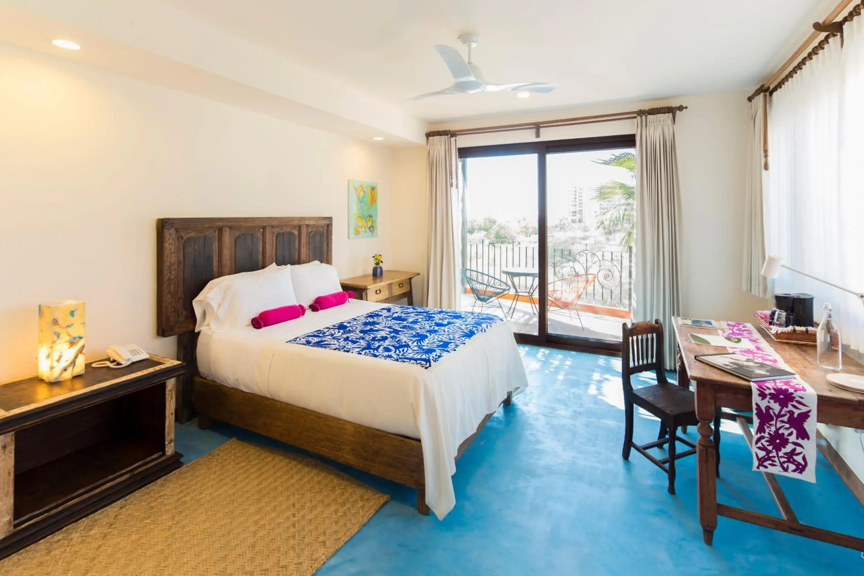 Photo of the whole room, Bed in Marea La Paz Photo of the whole room, Bed in Marea La Paz