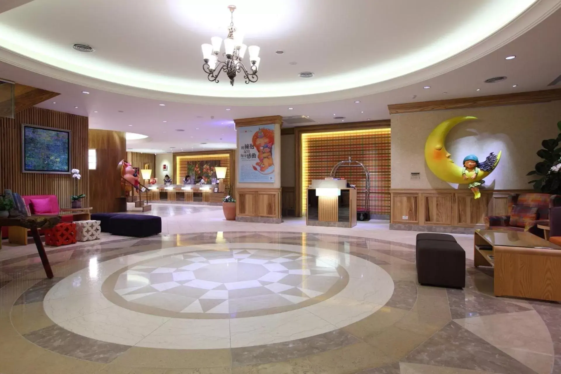 Lobby or reception in Chateau de Chine Hotel Hualien