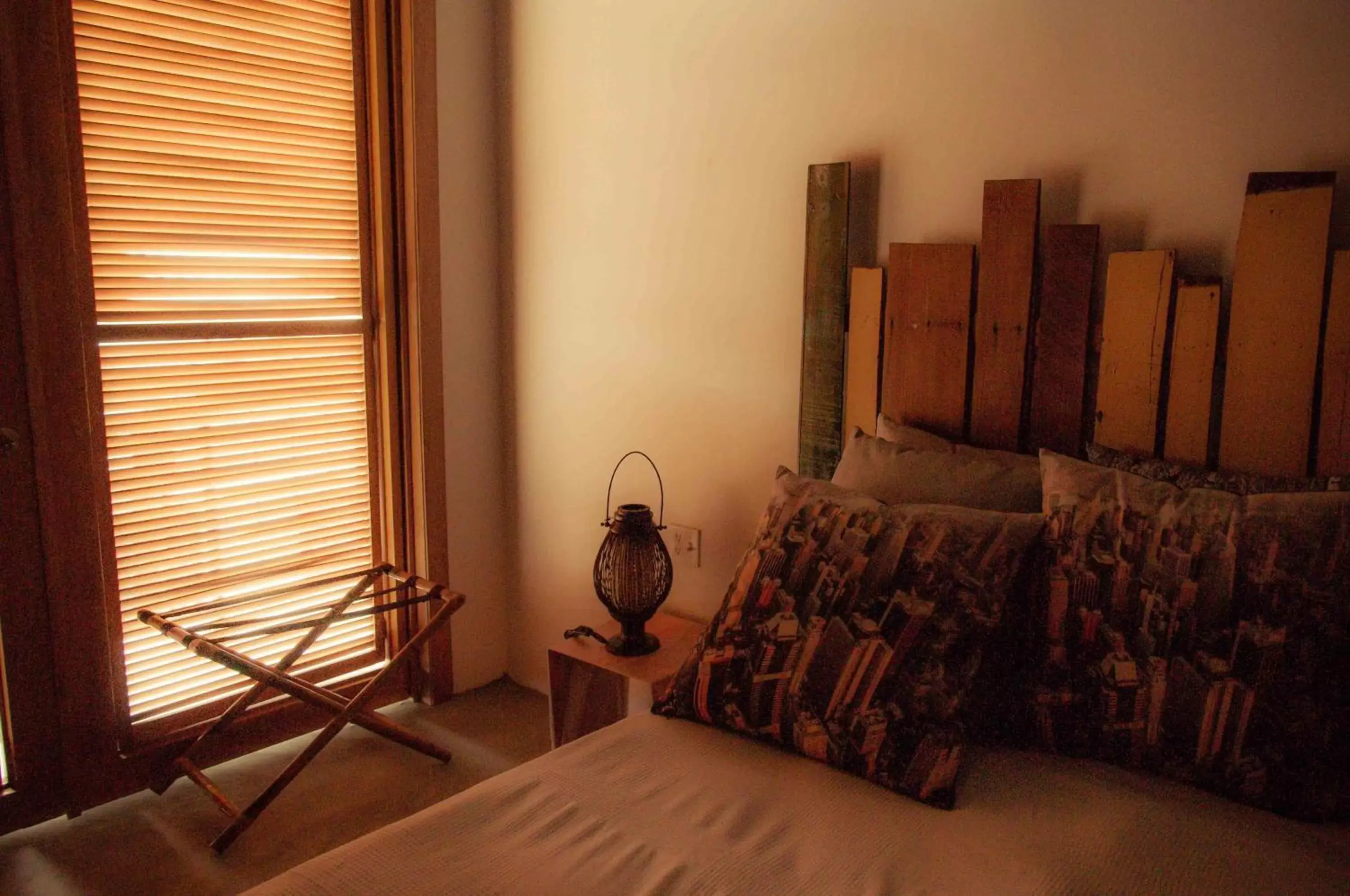 Bed, Seating Area in Hotel Casa Panama