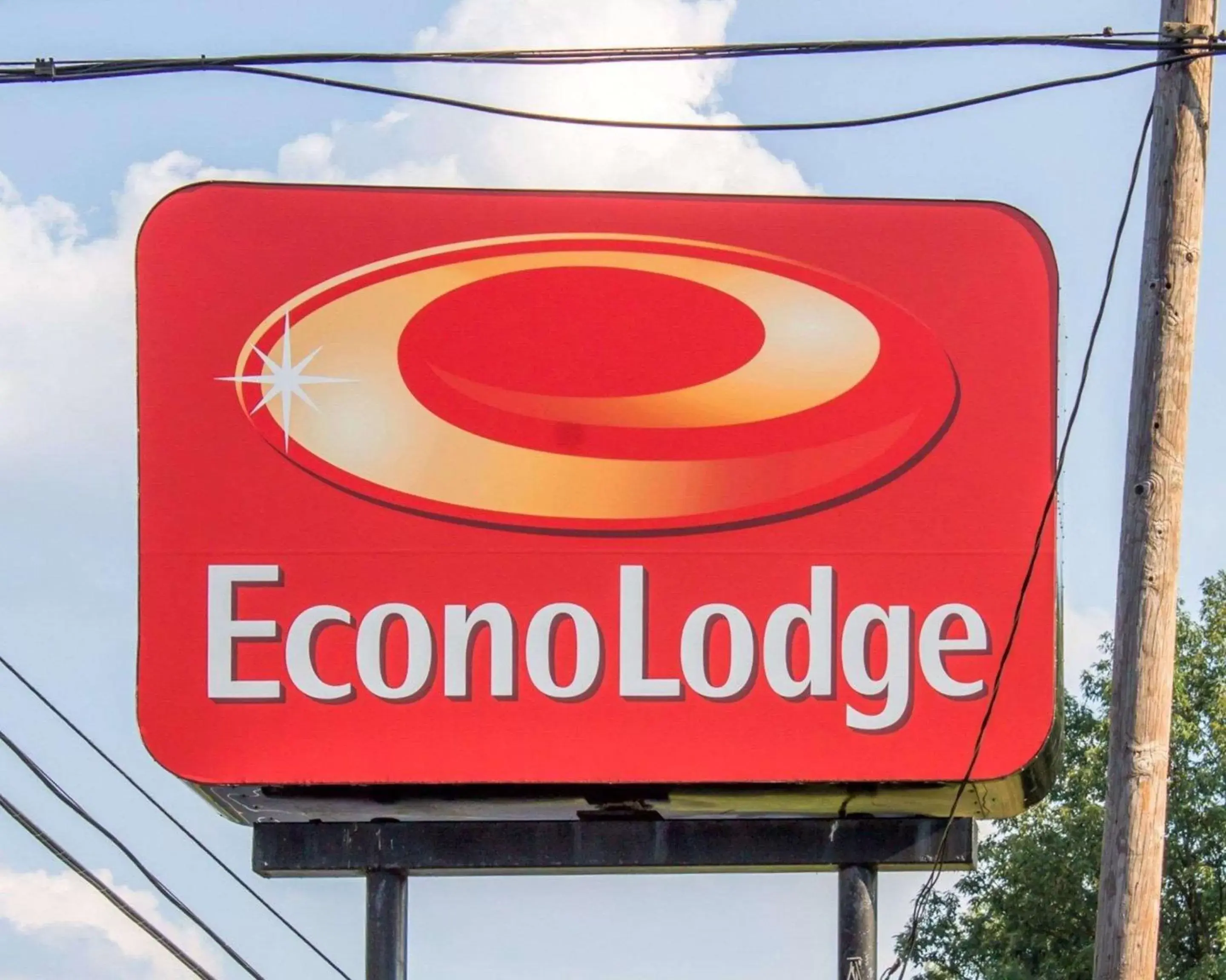 Property building in Econo Lodge Drums