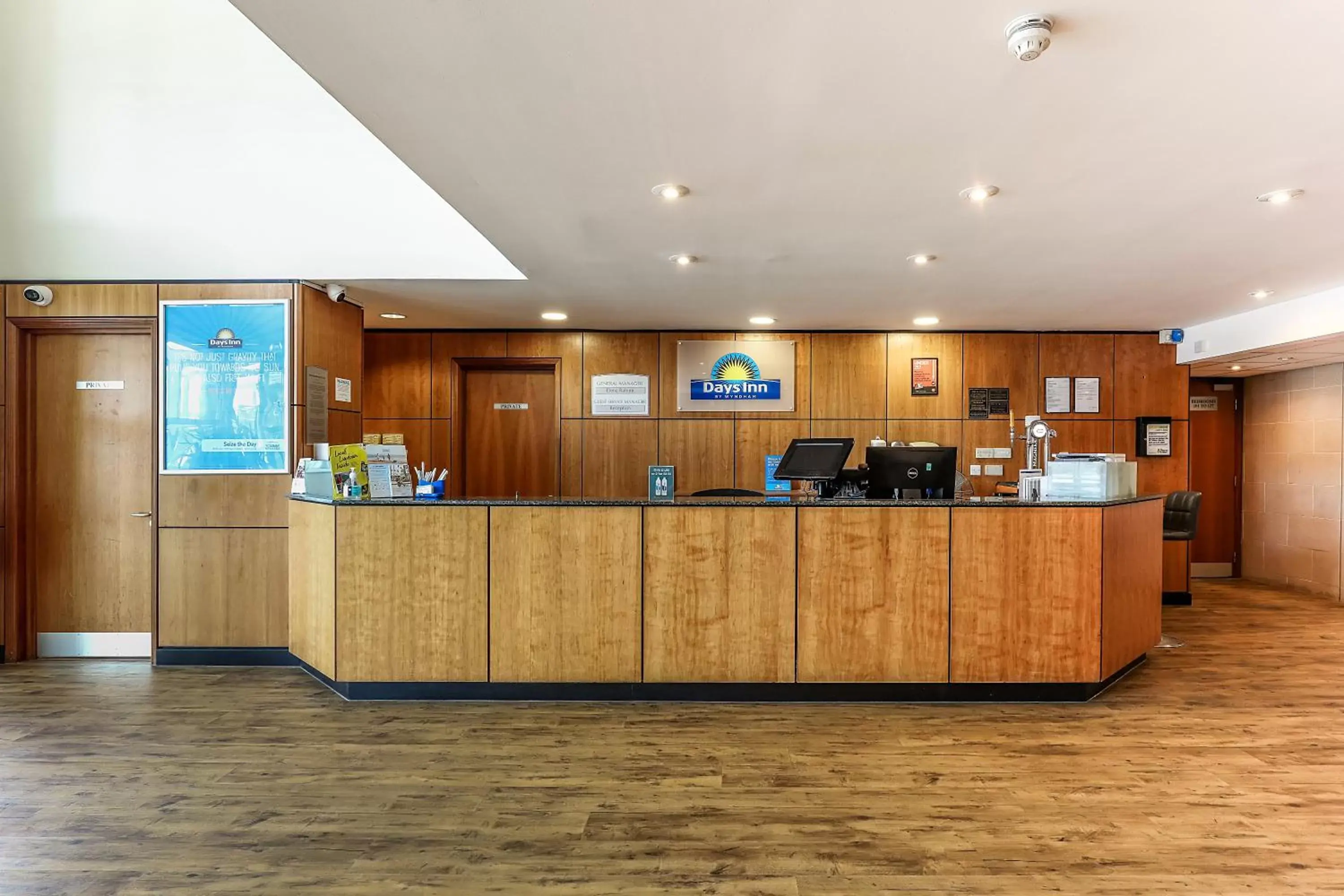 Lobby or reception in Days Inn Peterborough Lobby or reception in Days Inn Peterborough