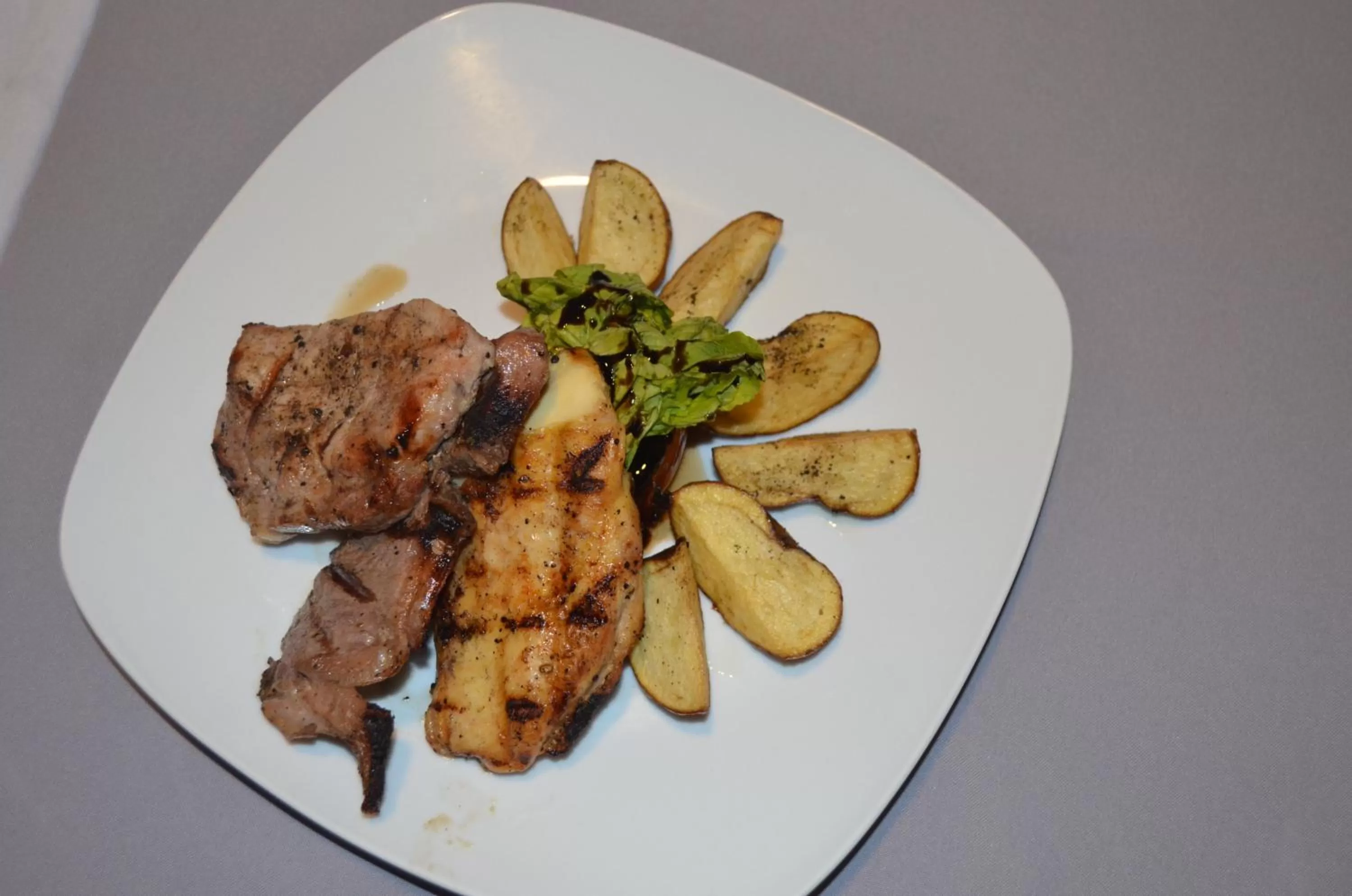 Food in Hotel Ucla Center