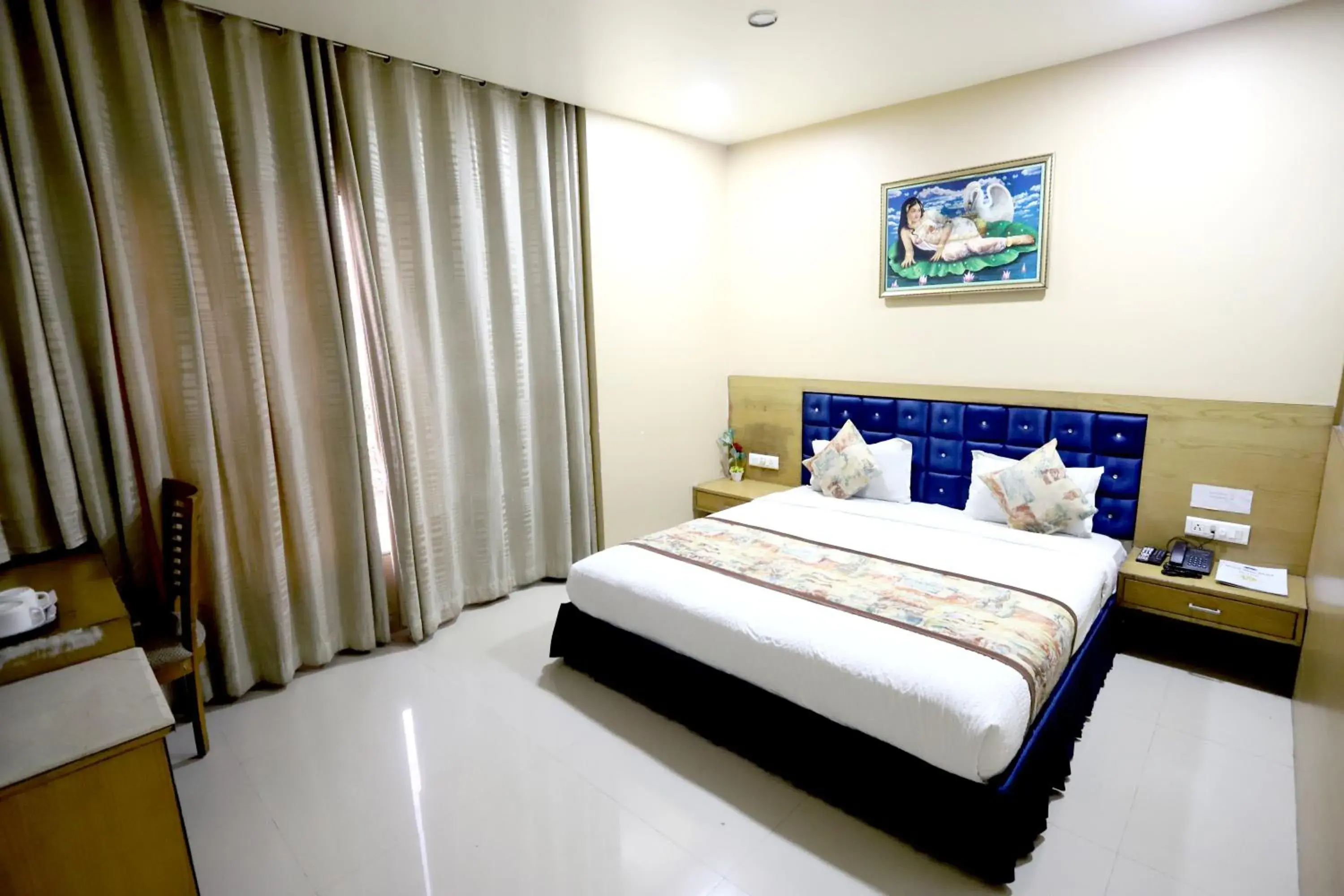 Bedroom, Bed in HOTEL BLUE PEARL