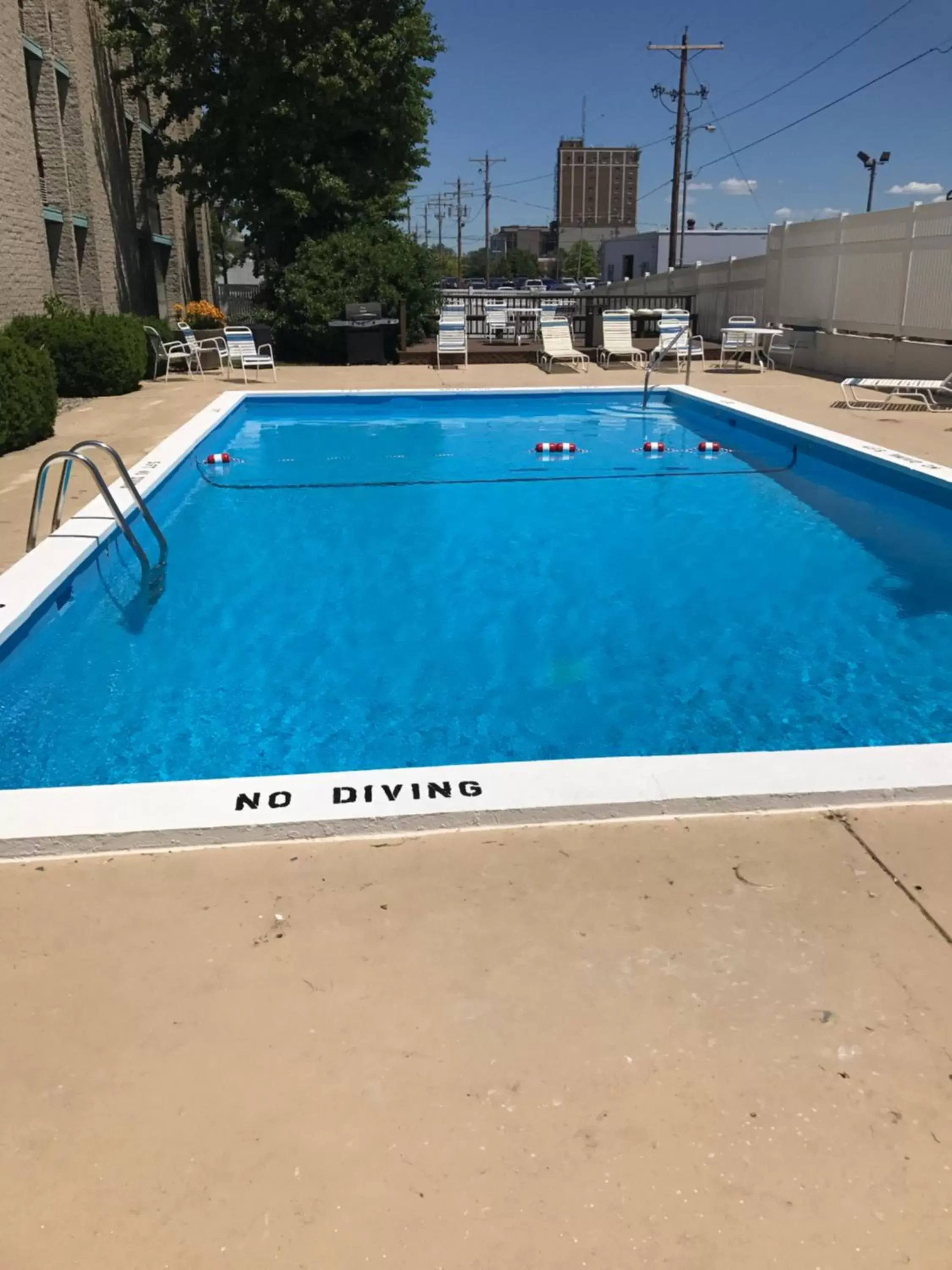 BBQ facilities, Swimming Pool in Days Hotel by Wyndham Danville Conference Center