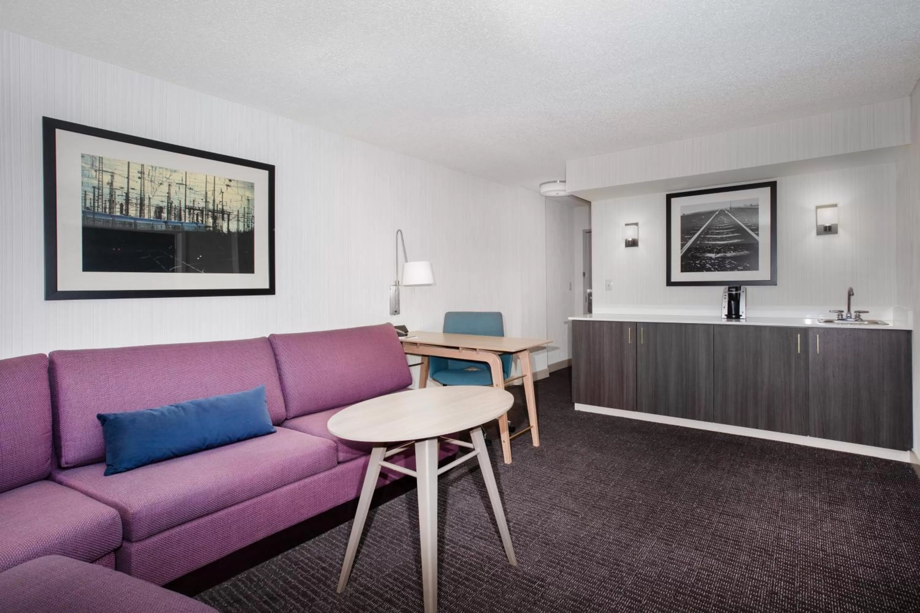 Photo of the whole room in Crowne Plaza Kansas City Downtown by IHG