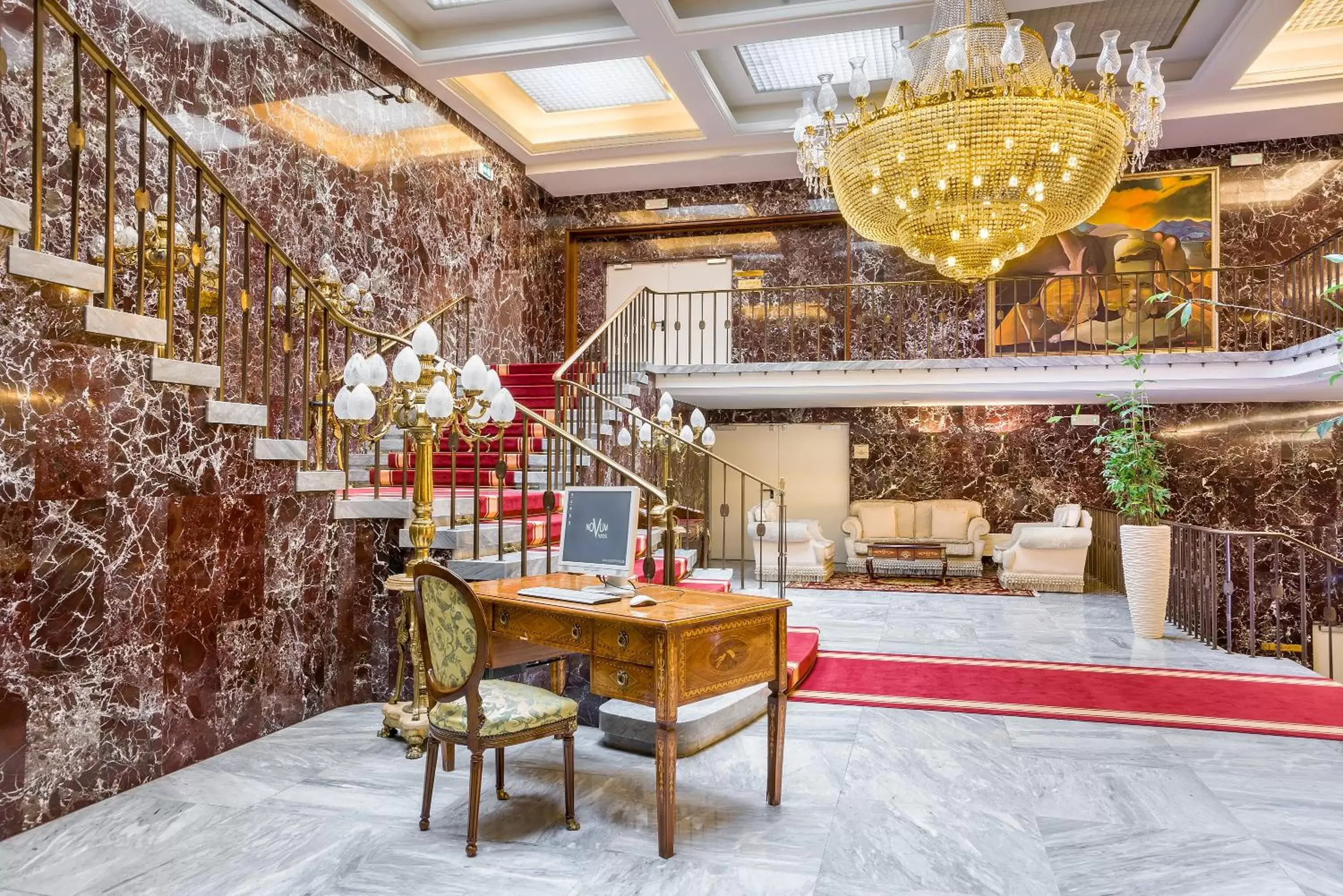 Lobby or reception in Hotel Unique Dortmund Hauptbahnhof Lobby or reception in Hotel Unique Dortmund Hauptbahnhof