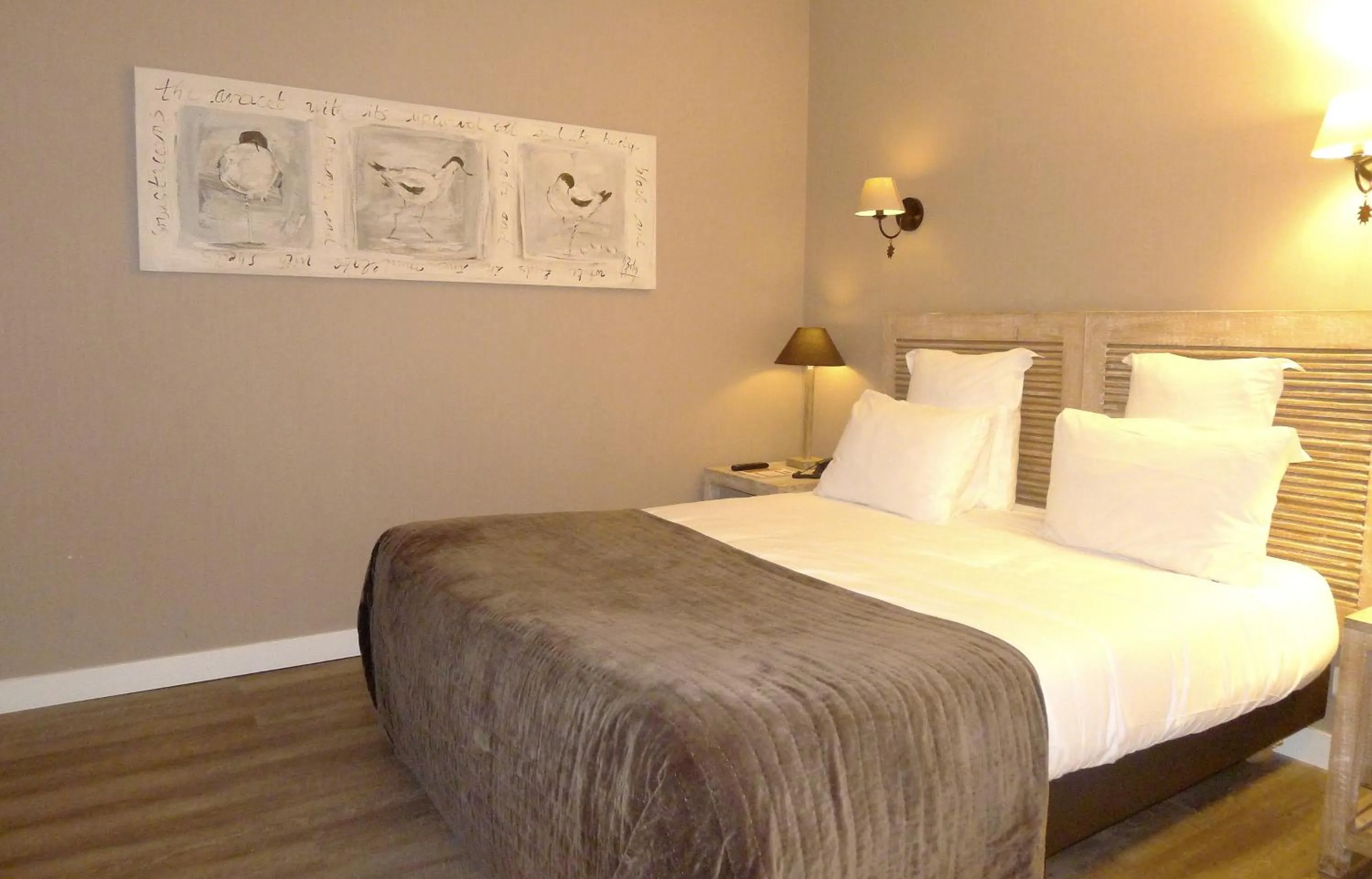 Bed in Cit'Hotel des Messageries