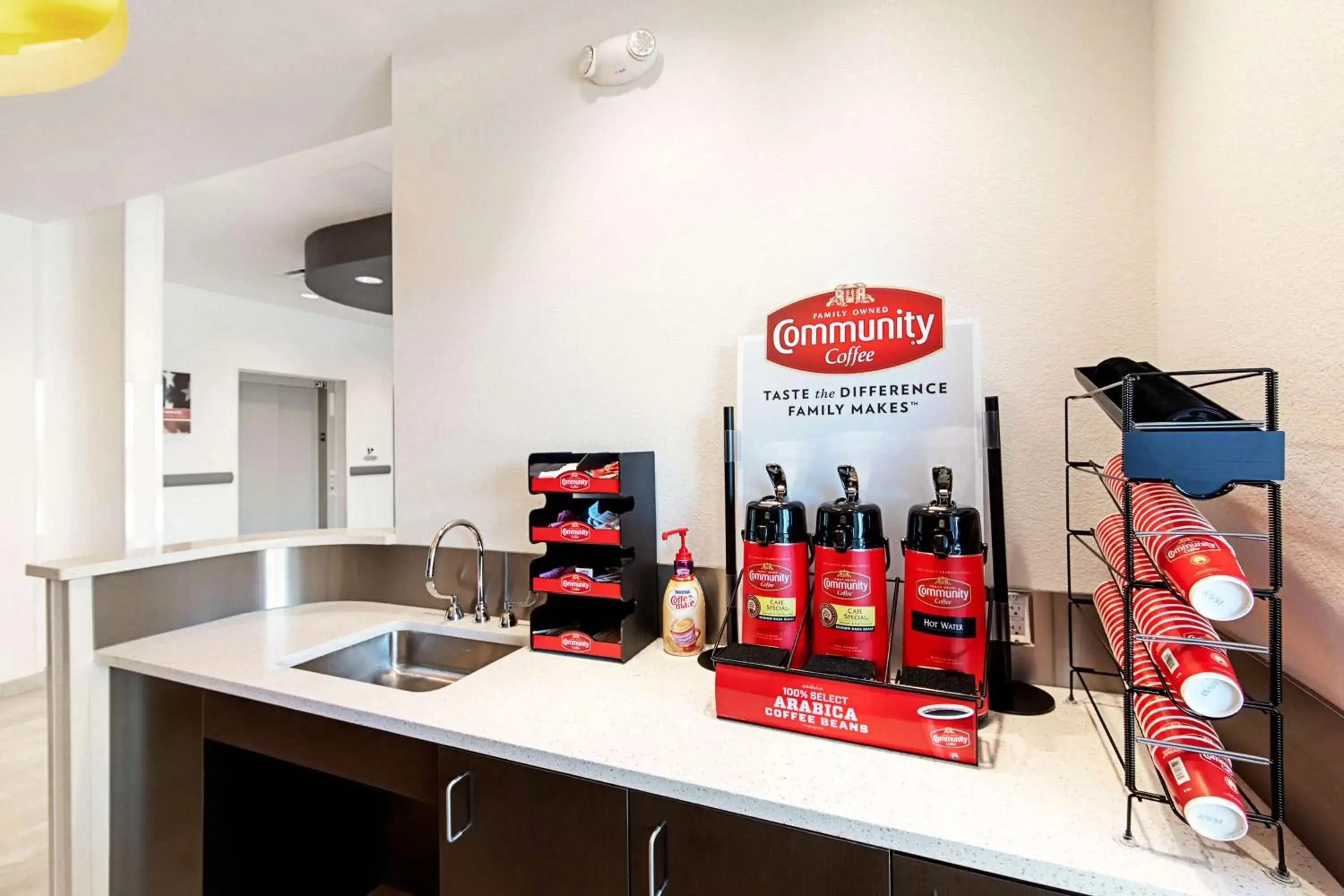 Restaurant/places to eat in Studio 6 Austin Airport Restaurant/places to eat in Studio 6 Austin Airport