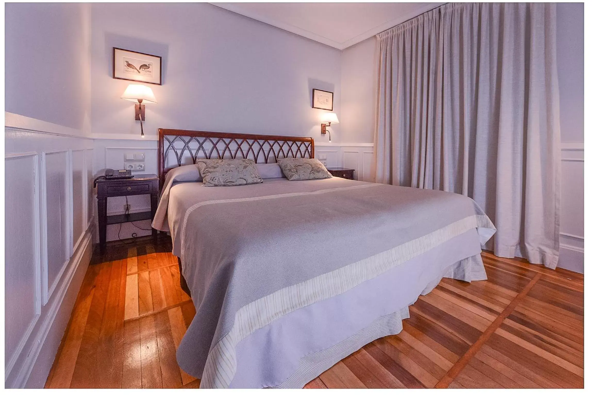 Bed in Hotel Alcazar Irun