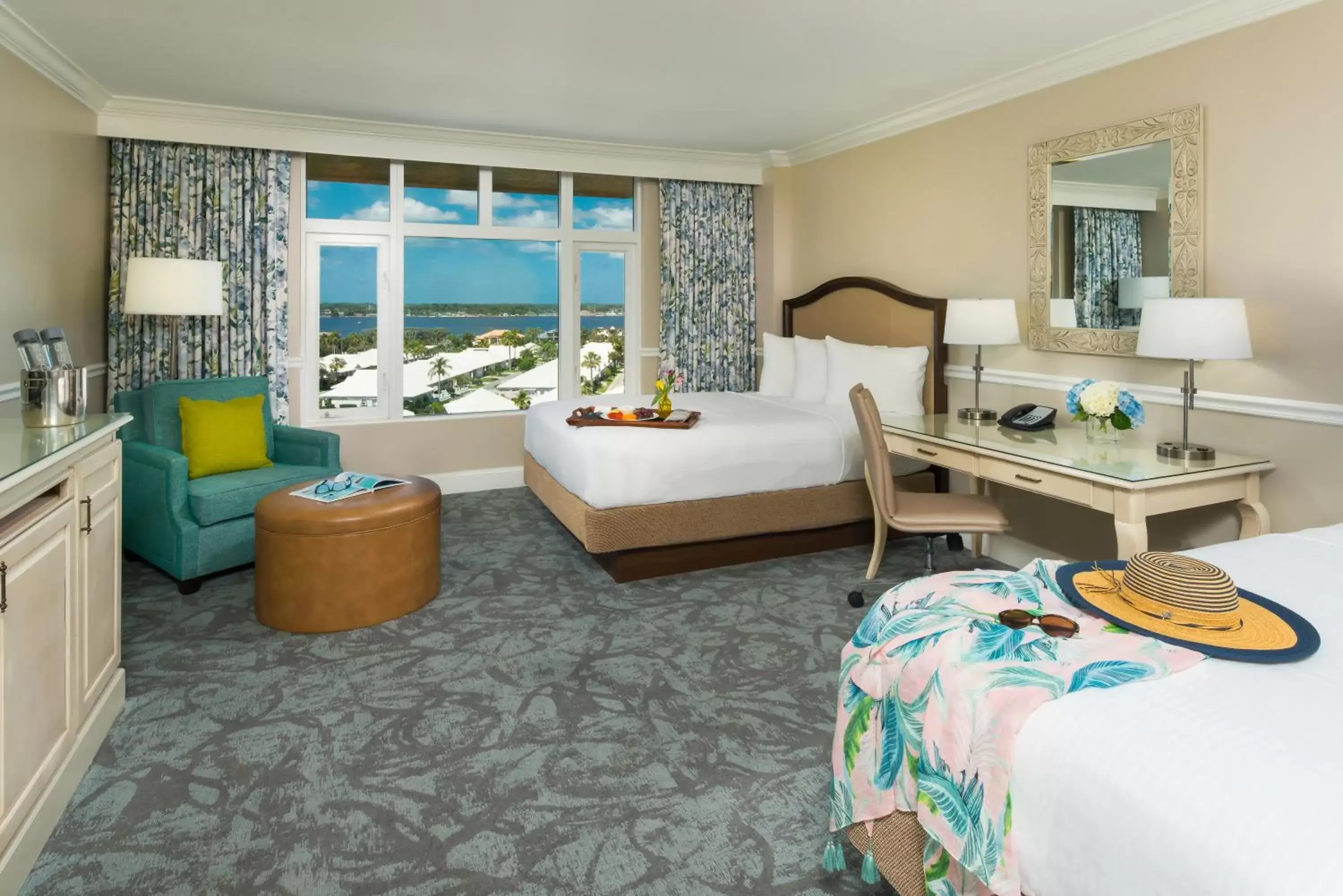 Photo of the whole room in The Shores Resort & Spa