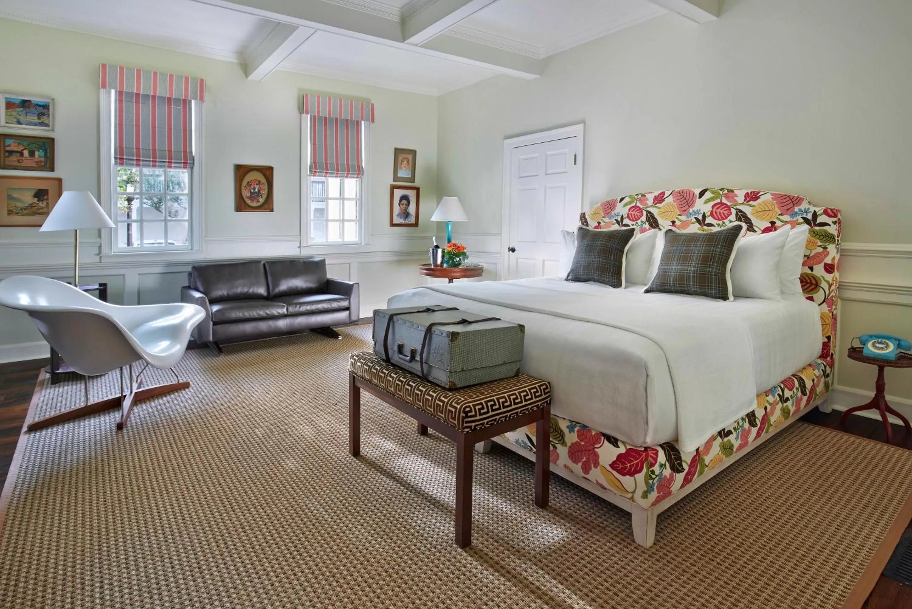 Bedroom, Bed in Graduate Athens