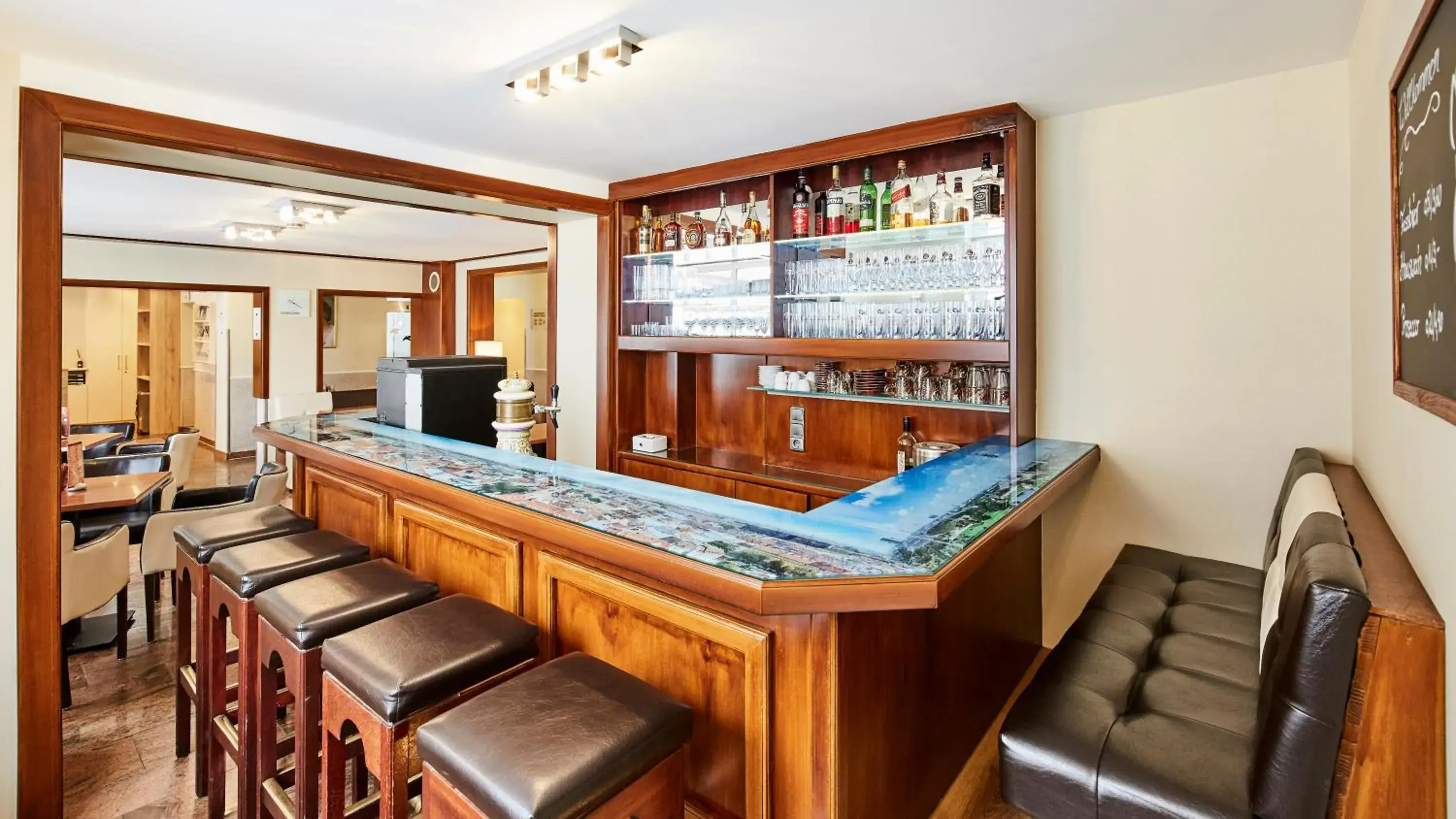 Lounge or bar in Hotel Imperial