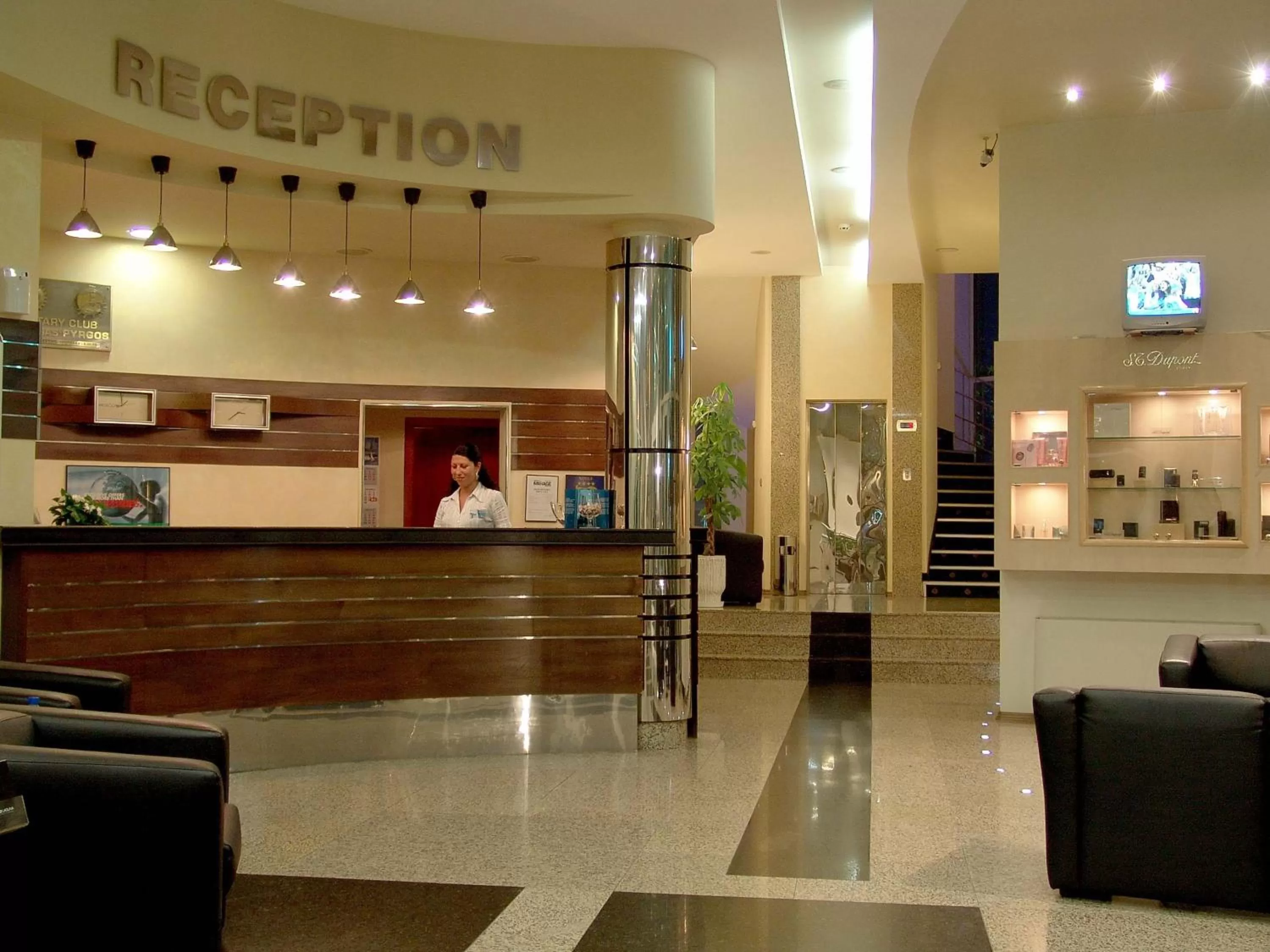 Lobby or reception in Mirage Hotel