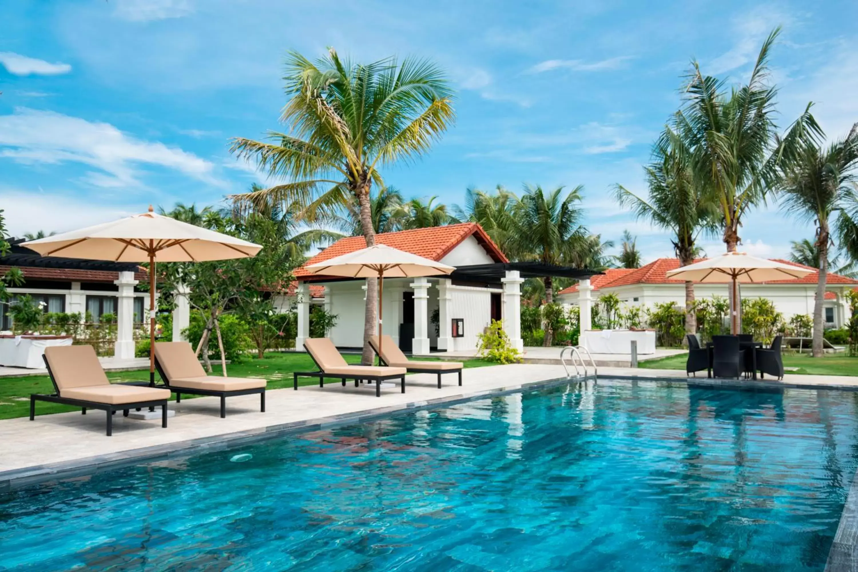 Swimming pool, Property Building in Boutique Hoi An Resort