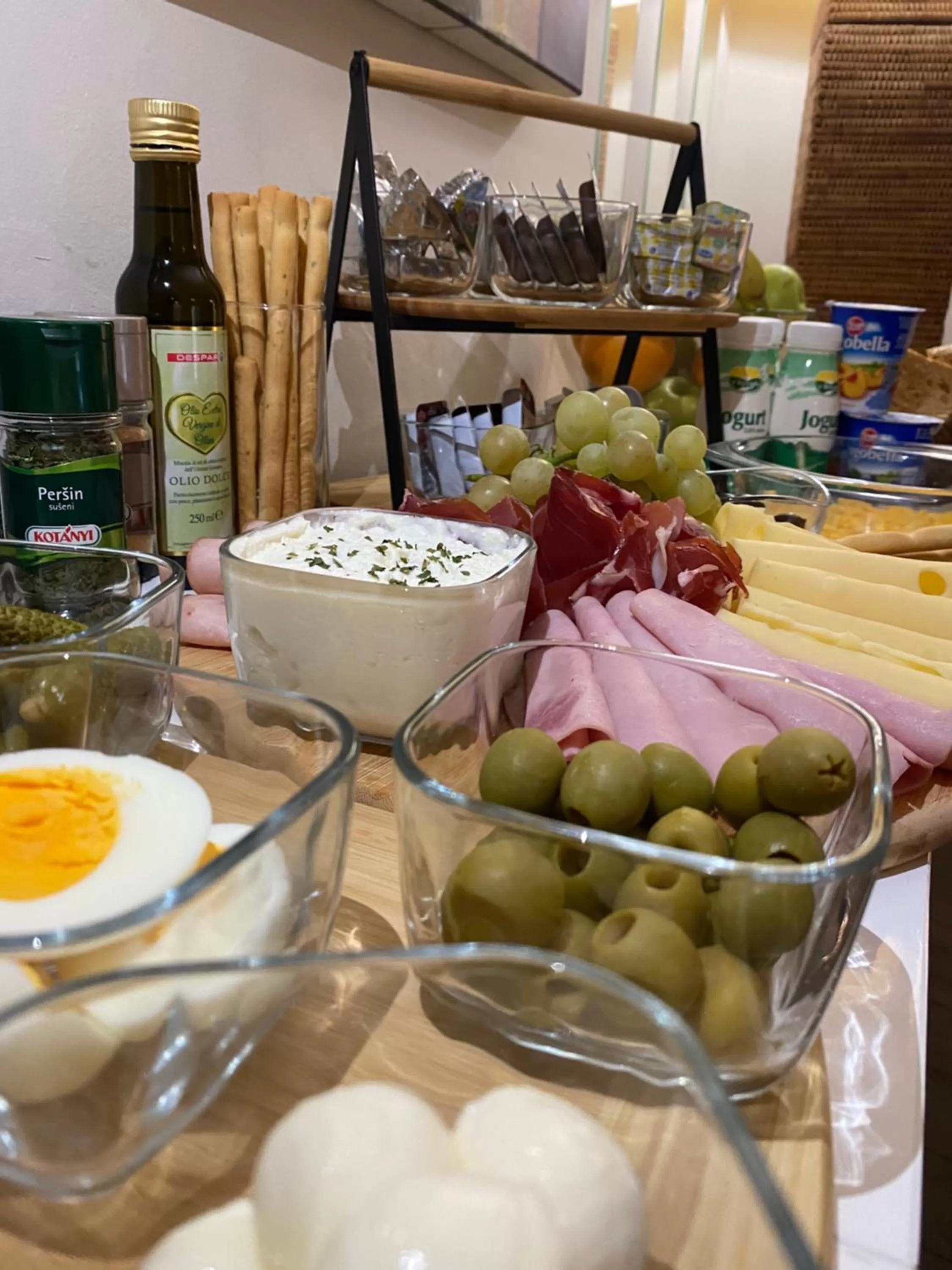 Food in B&B Schlosser