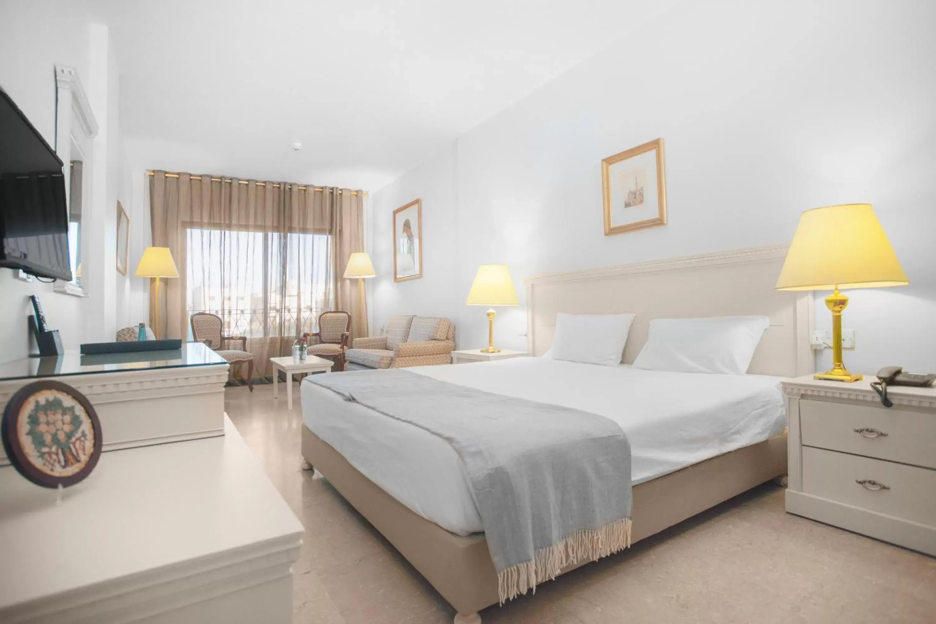 Junior Suite with Pool View in Grand Hotel Madaba Junior Suite with Pool View in Grand Hotel Madaba