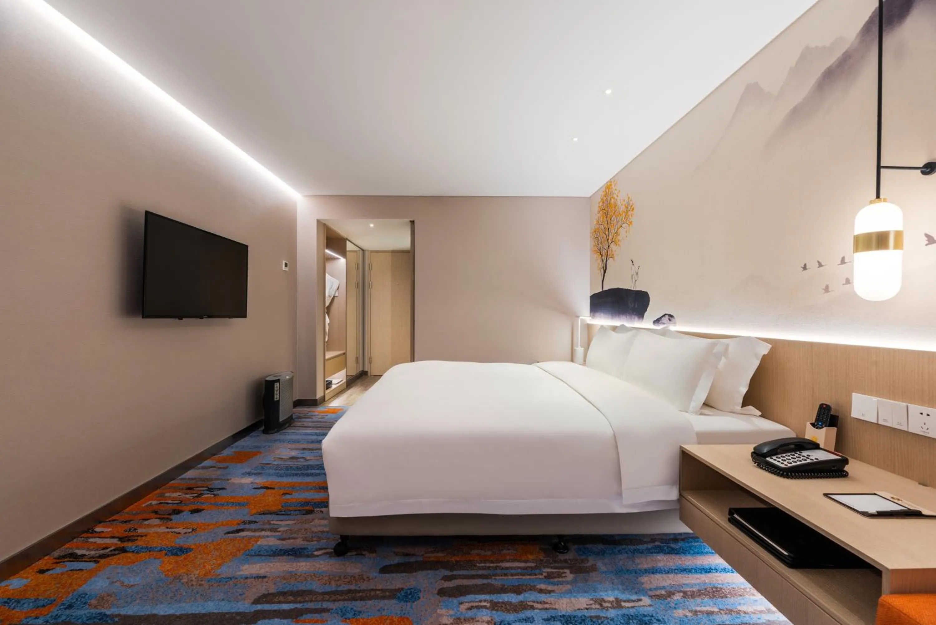 Photo of the whole room, Bed in Sunworld Hotel Wangfujing