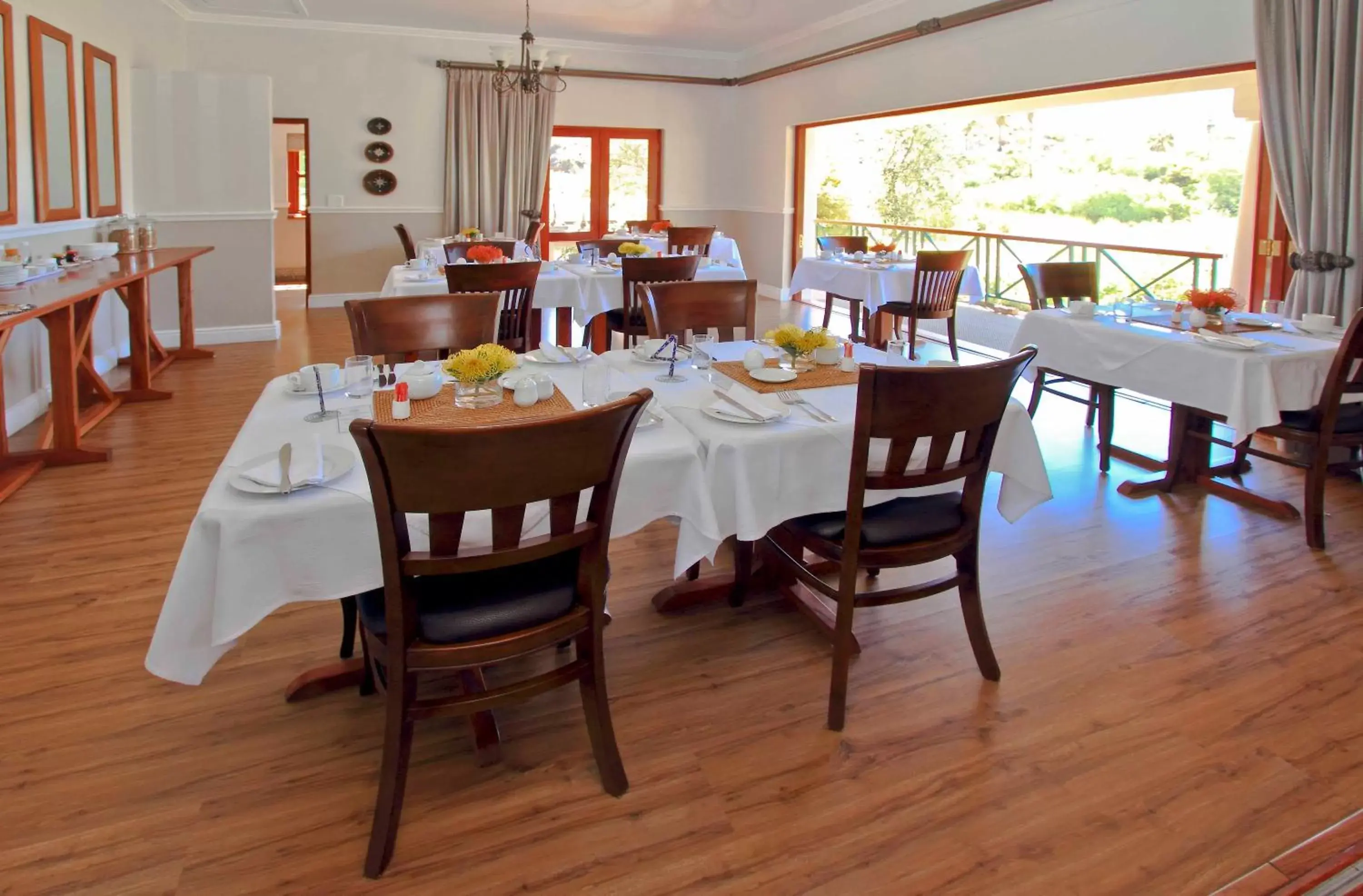 Balcony/Terrace, Restaurant/Places to Eat in Montagu Vines Guesthouse