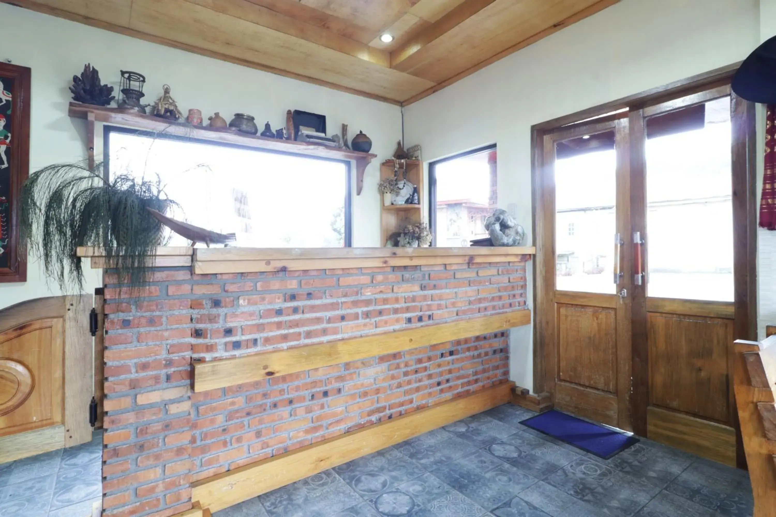 Lobby/Reception in Alloyna Country Cottage