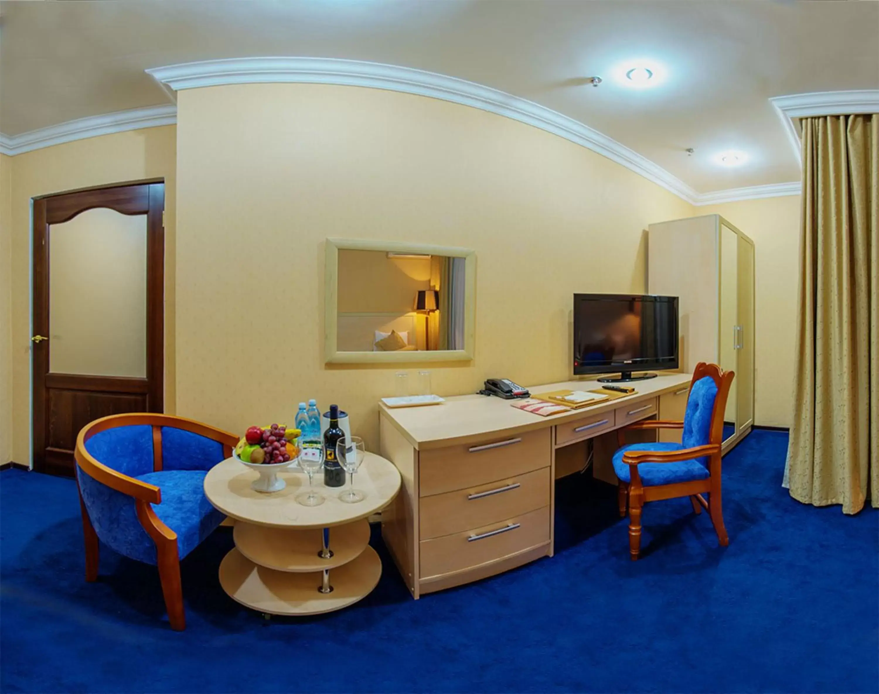 TV and multimedia, TV/Entertainment Center in King Hotel Astana