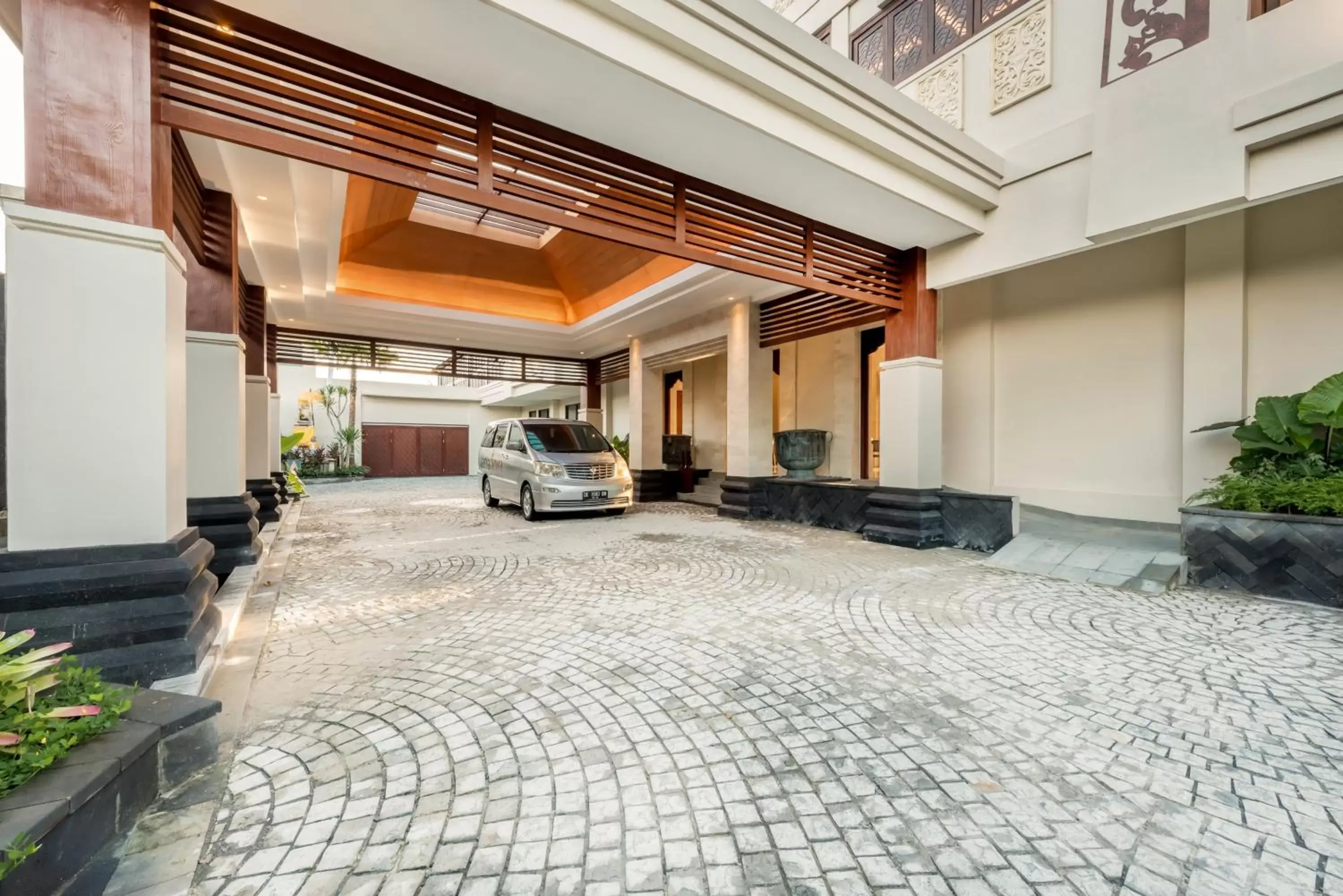 Facade/entrance, Lobby/Reception in Tanadewa Resort & Spa Ubud