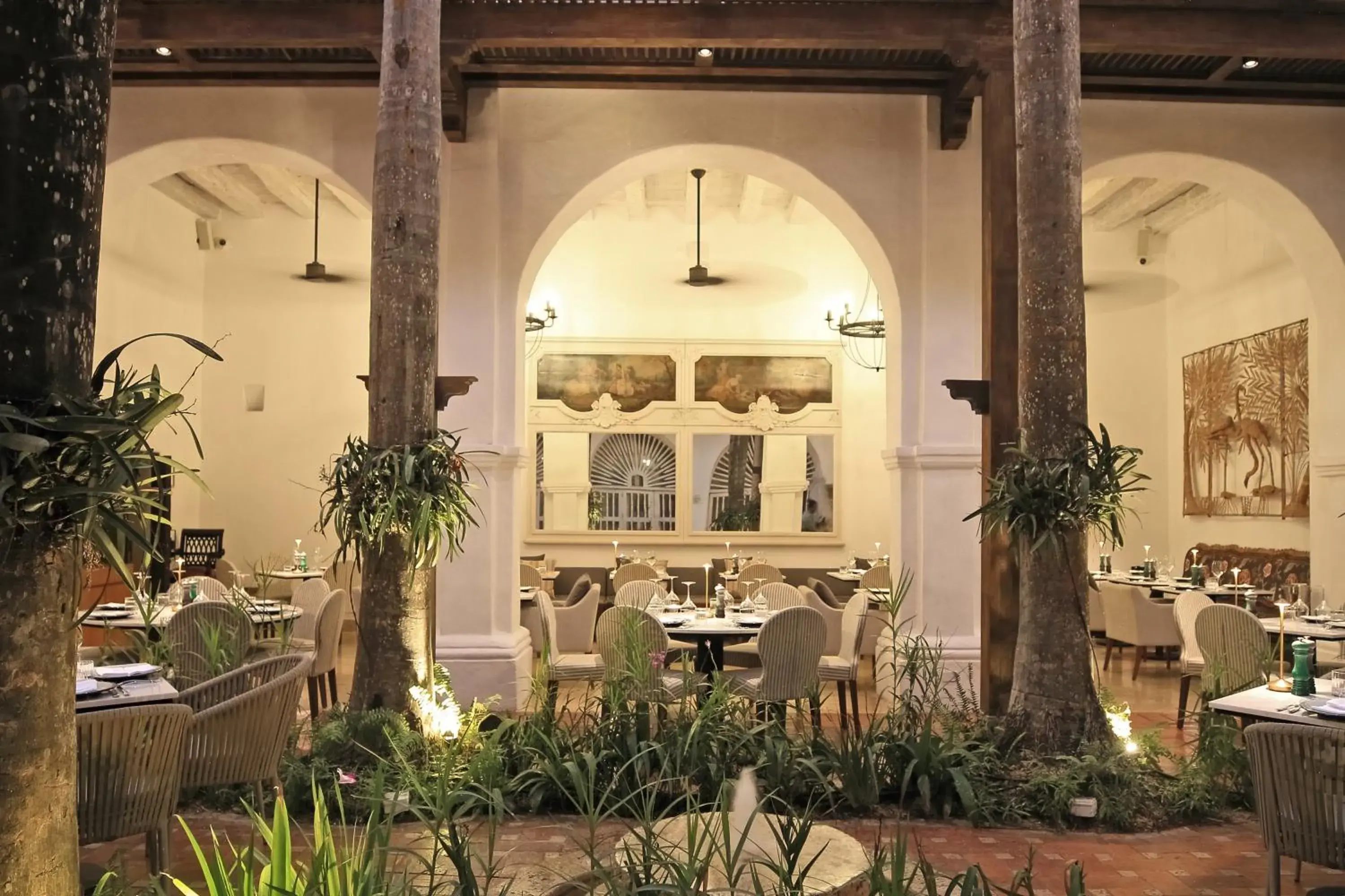 Restaurant/places to eat in Casa Pestagua Relais Châteaux