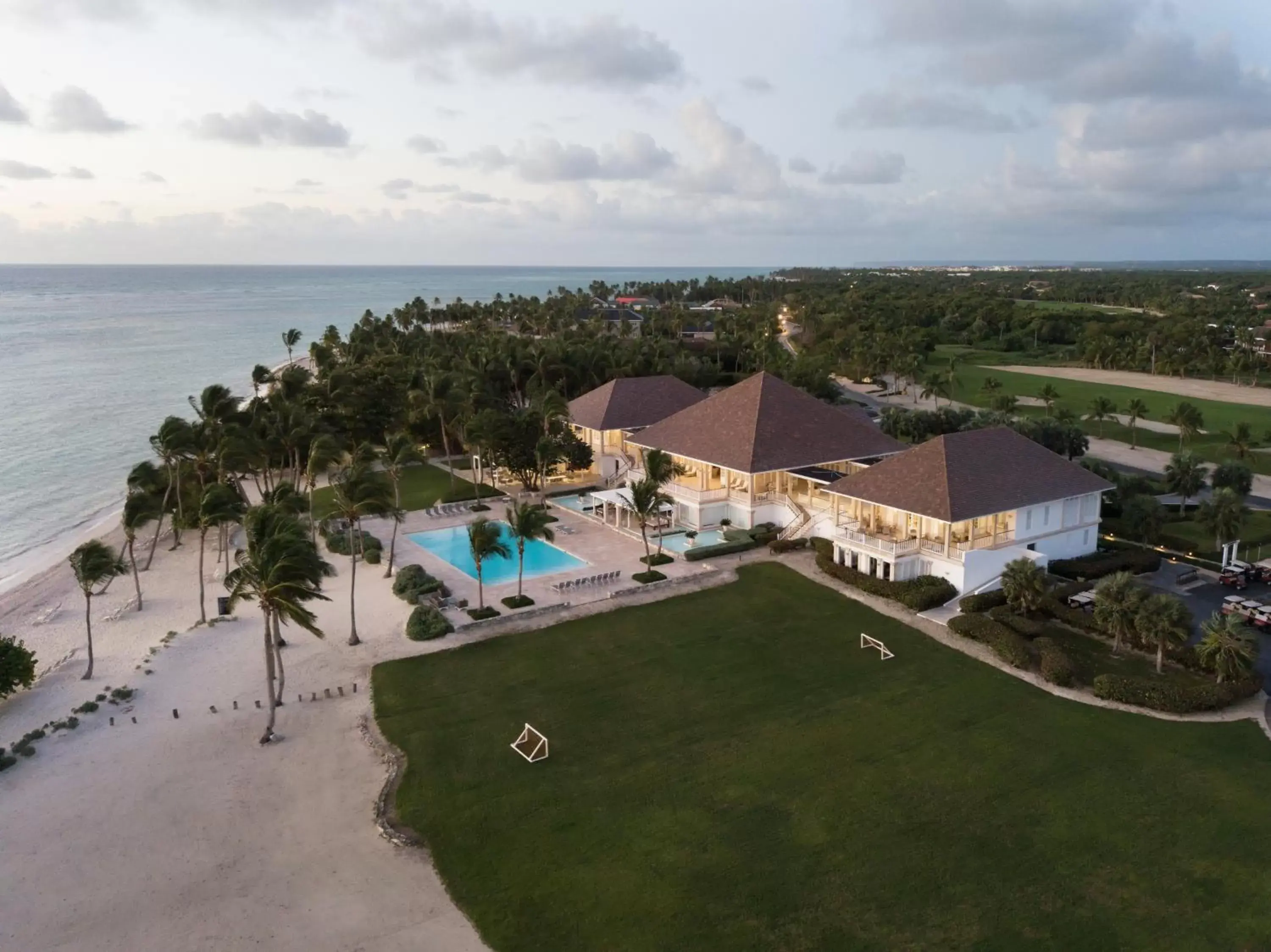 Property building, Bird's-eye View in Tortuga Bay