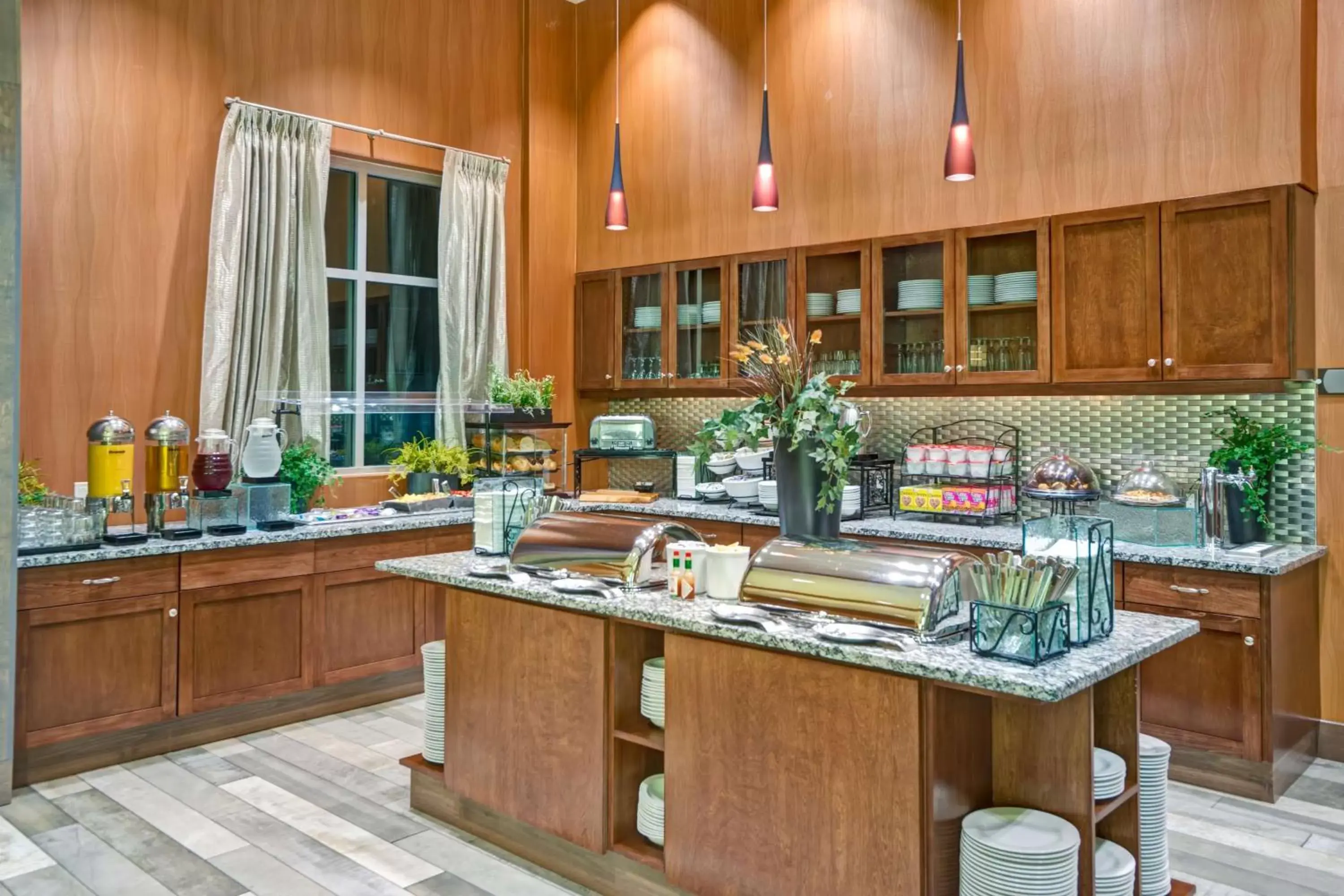 Dining area, Kitchen/Kitchenette in Homewood Suites by Hilton Nashville Franklin