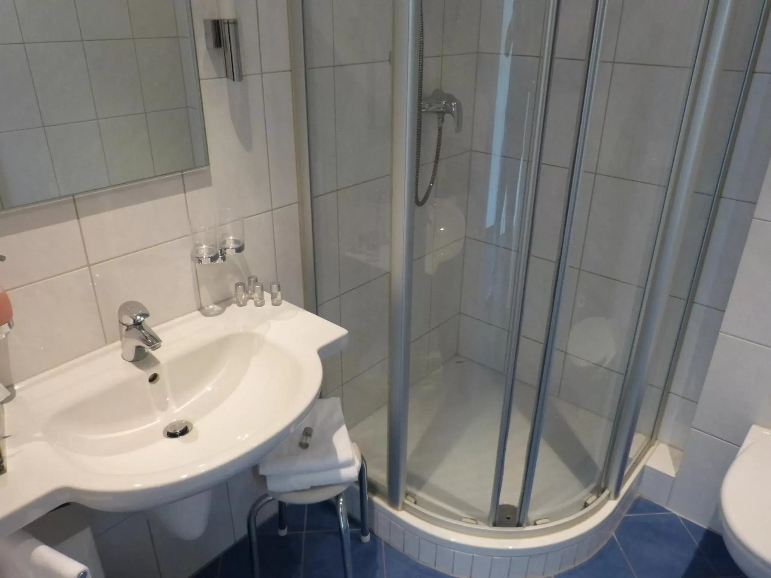 Shower, Bathroom in Haus am See - Gochness