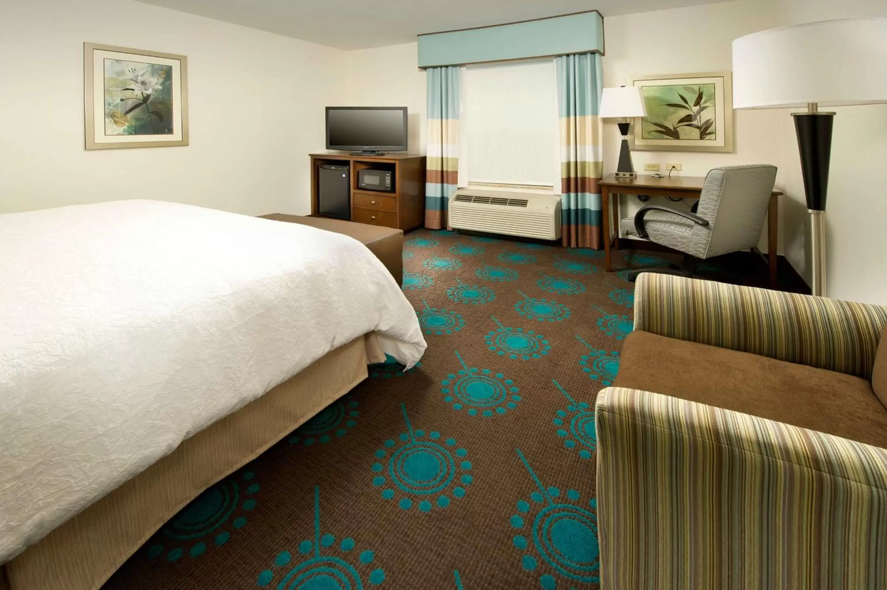 Bed in Hampton Inn Uvalde Bed in Hampton Inn Uvalde