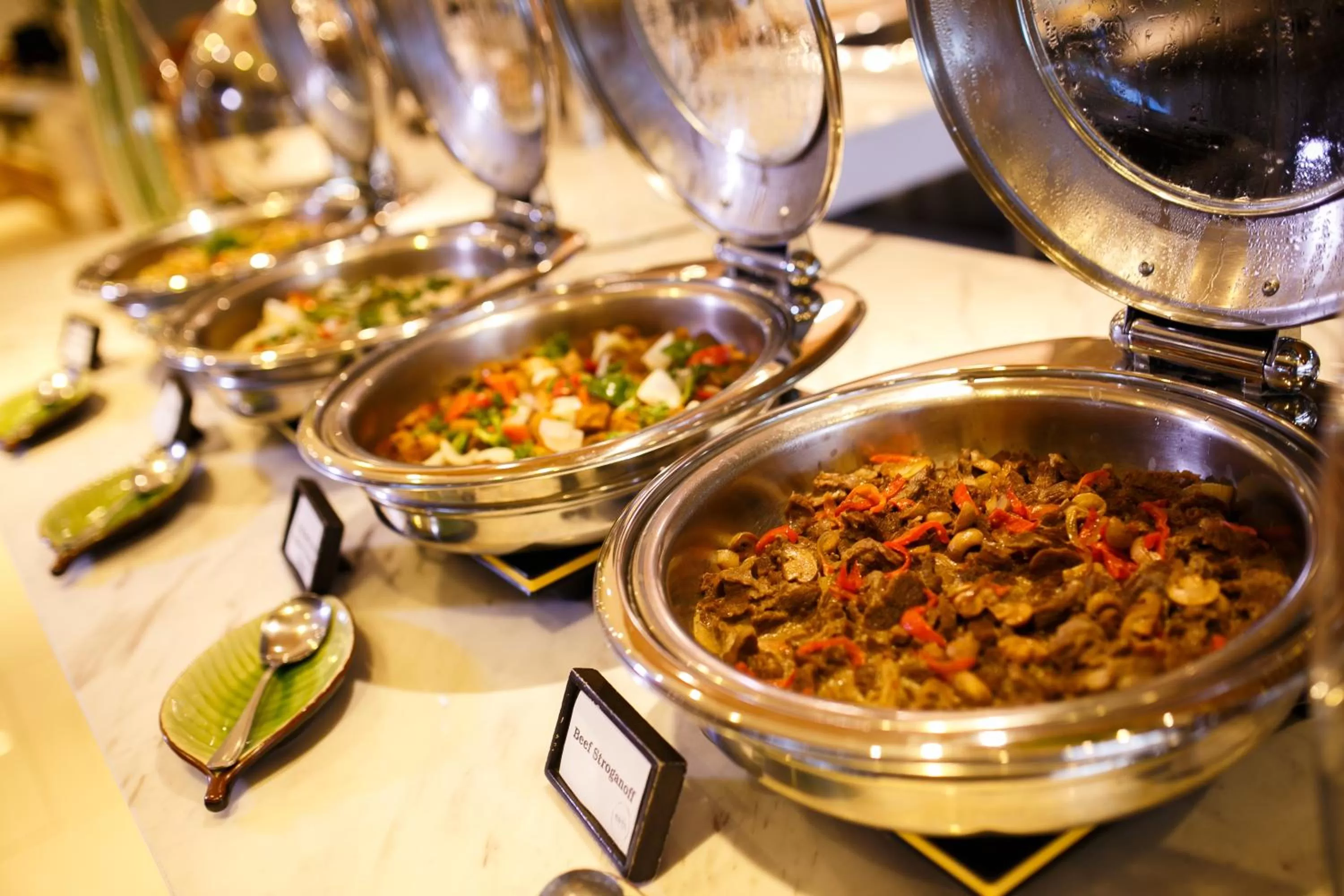 Restaurant/places to eat in Solea Mactan Resort