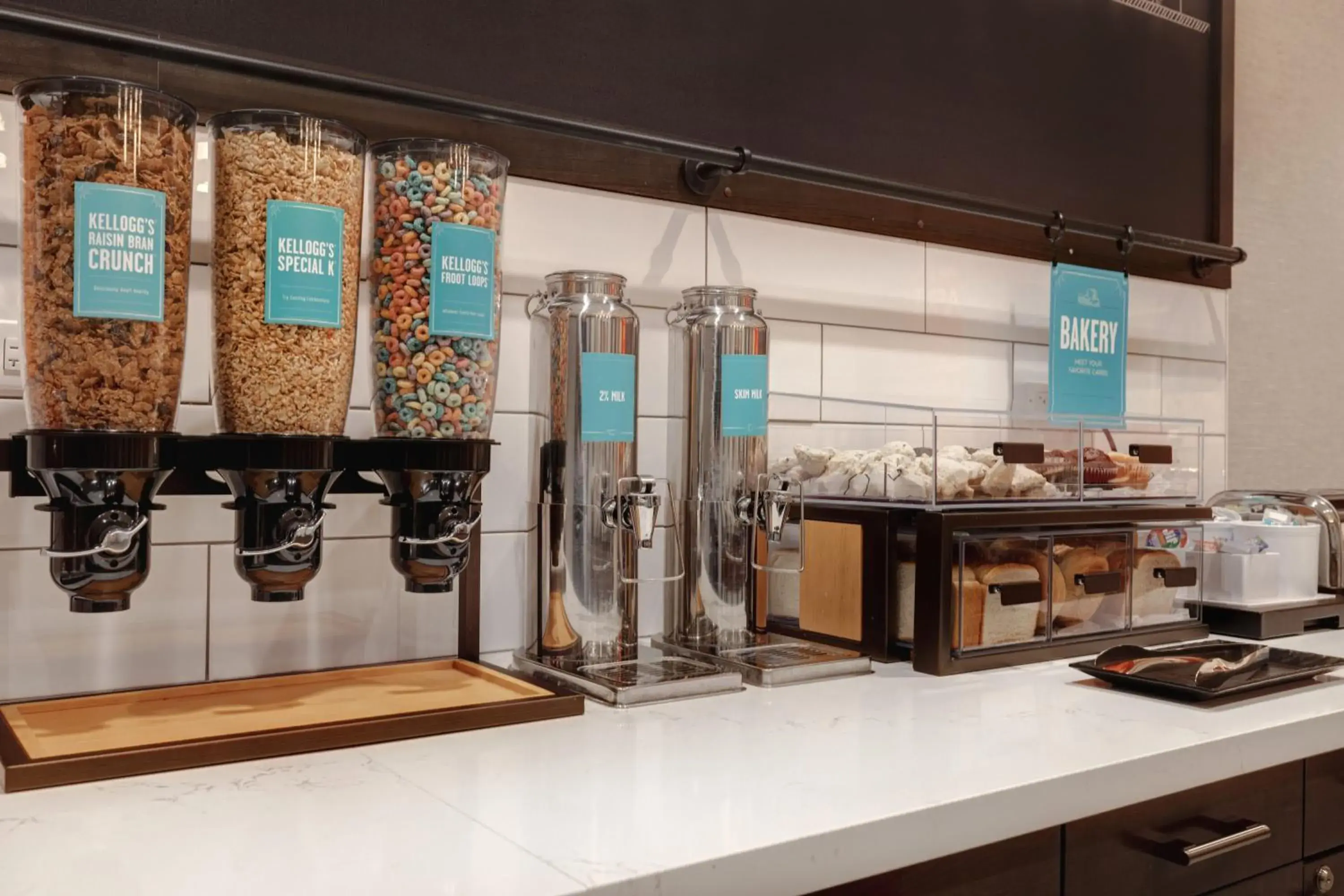 Breakfast in Hampton Inn Chicago Orland Park Breakfast in Hampton Inn Chicago Orland Park