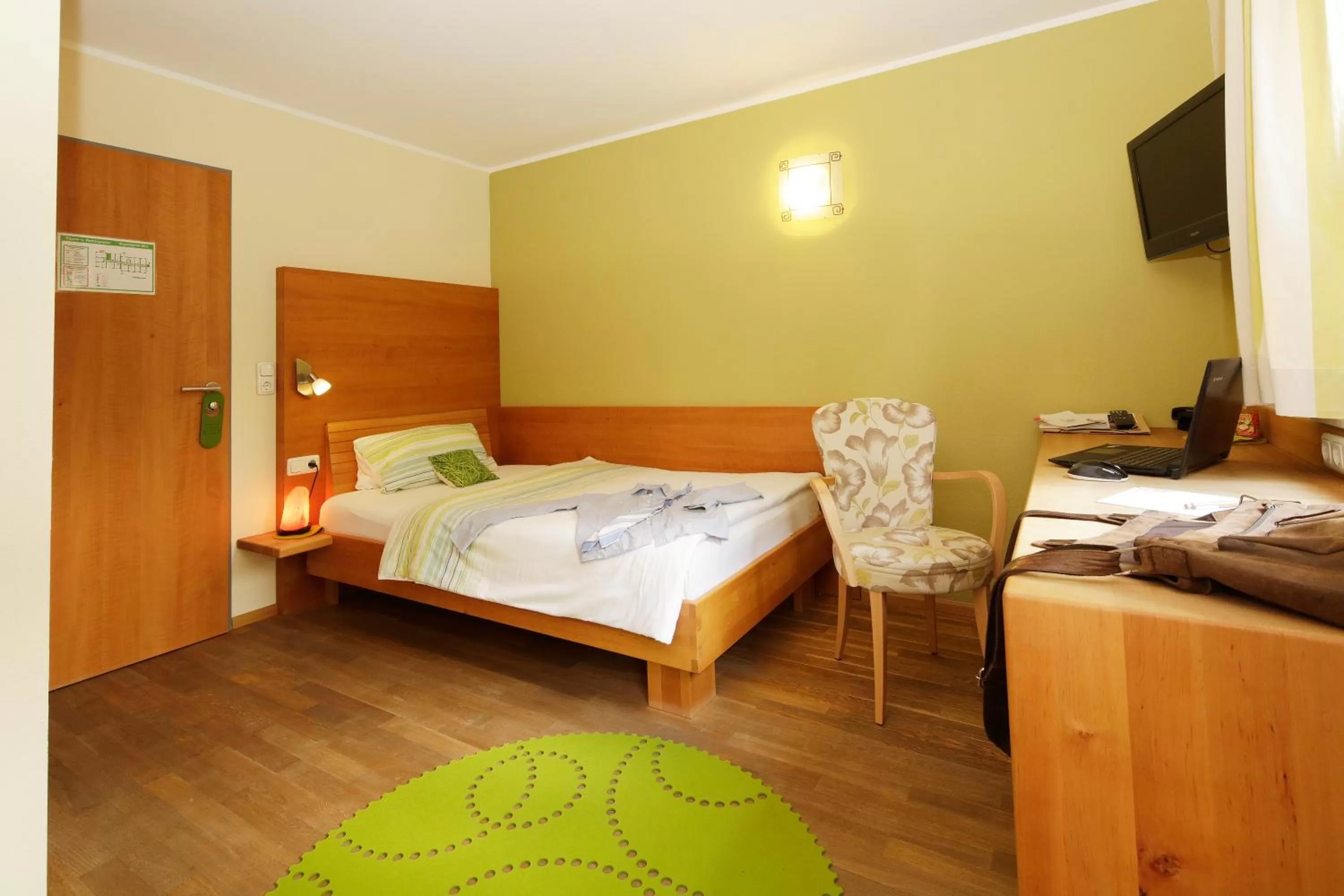Superior Single Room in BIO Hotel Bayerischer Wirt Augsburg