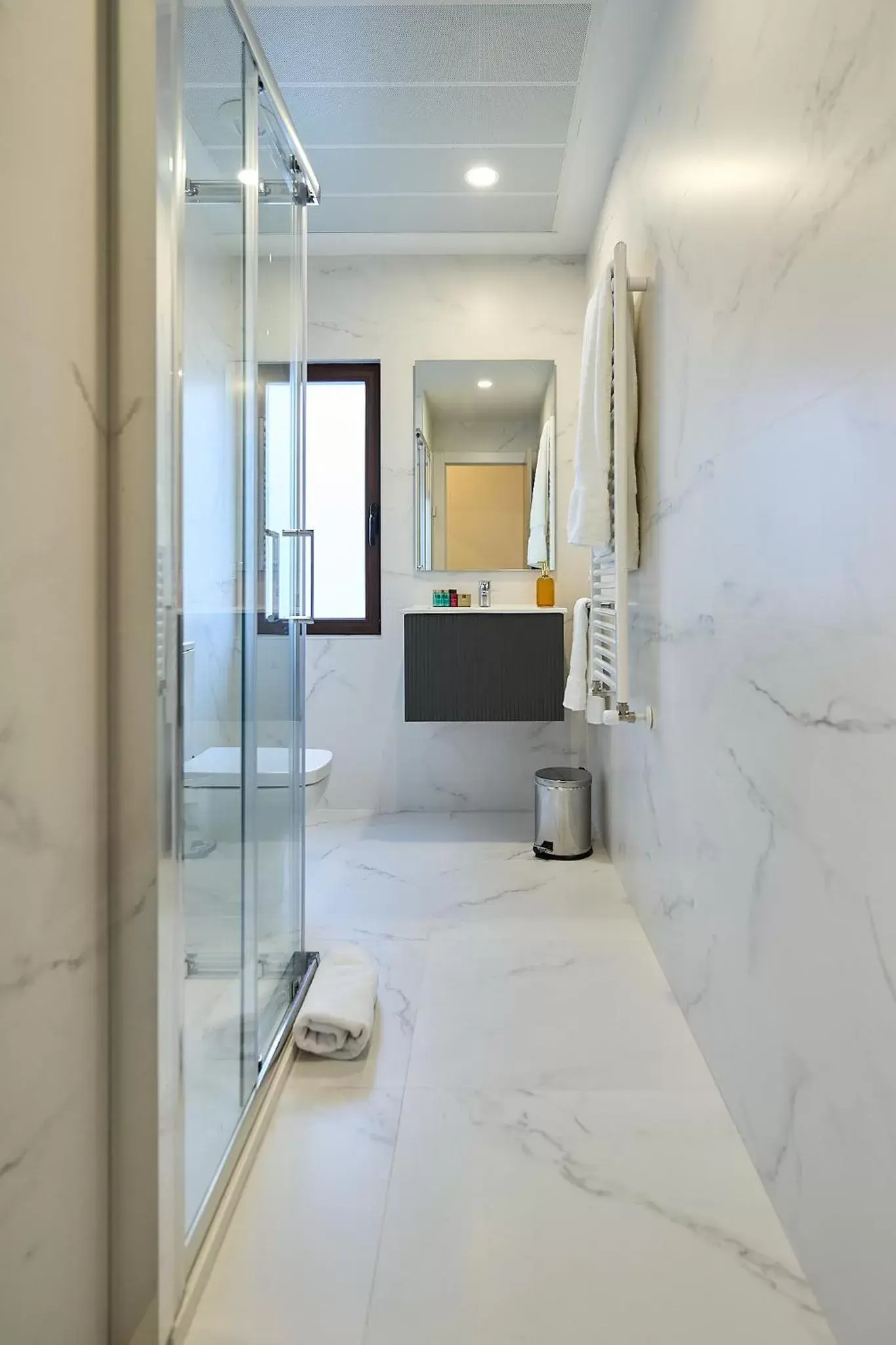 Shower, Bathroom in Inés Luna Suites