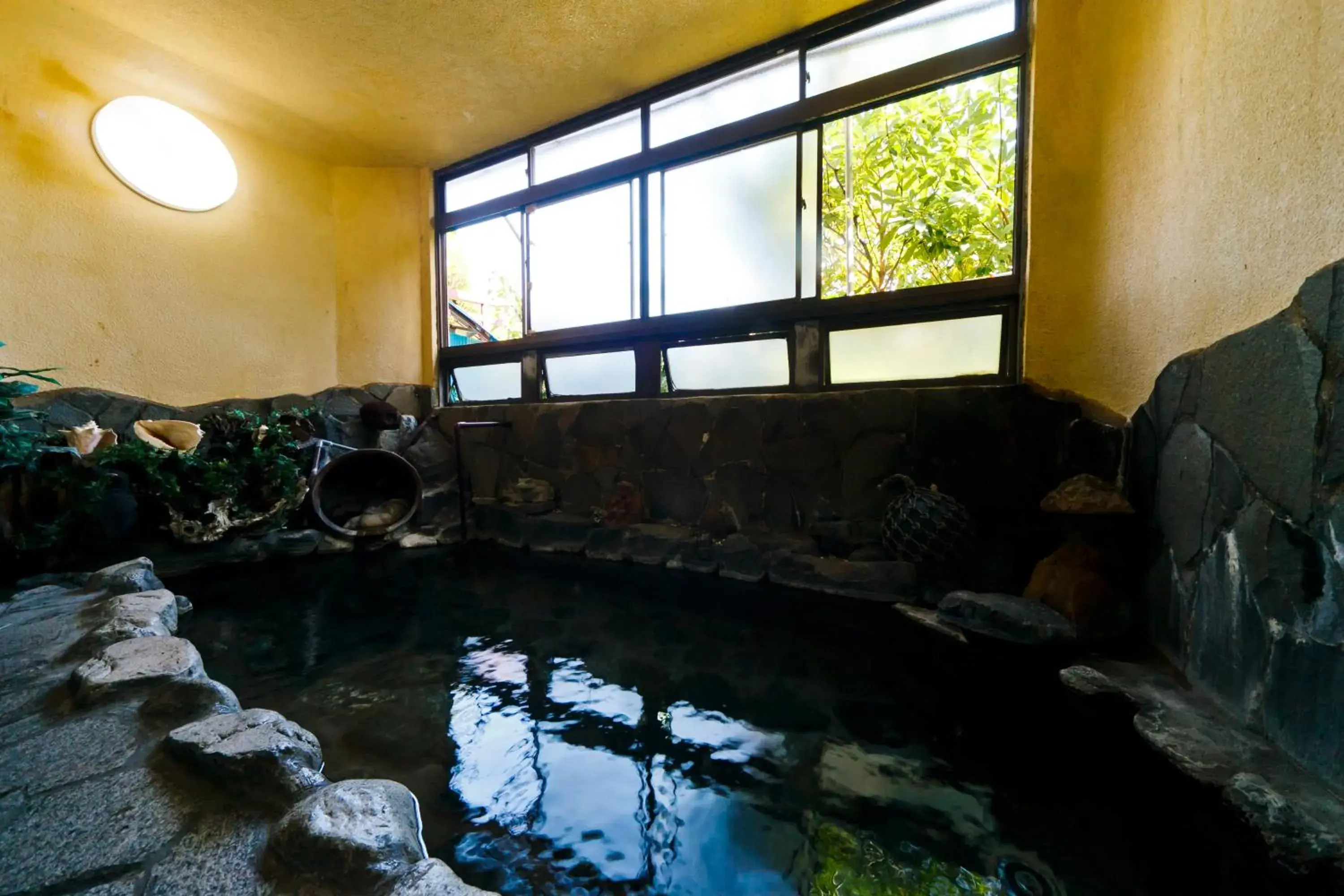 Hot Spring Bath in Manten No Hoshi Hotel