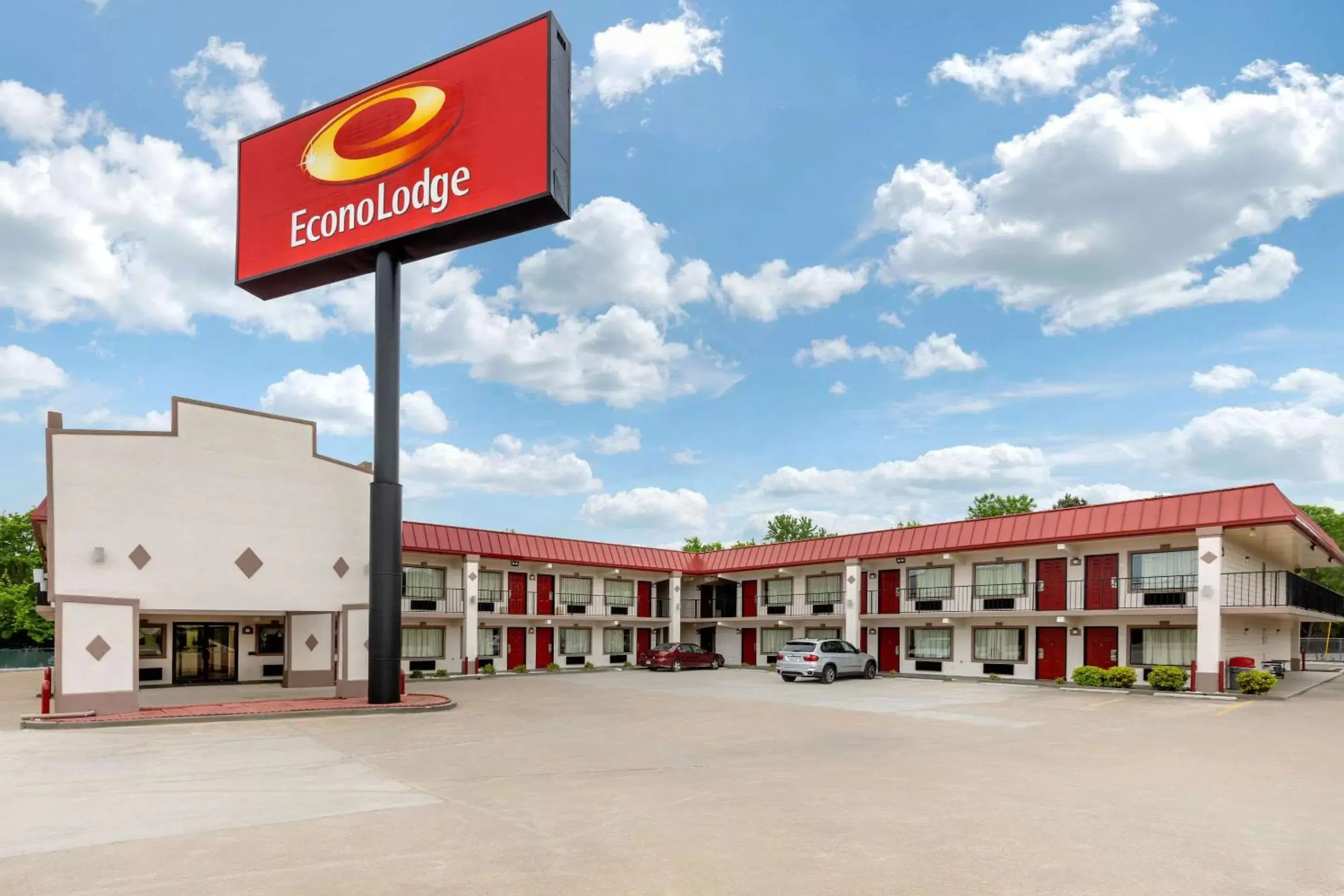 Property Building in Econo Lodge Chattanooga
