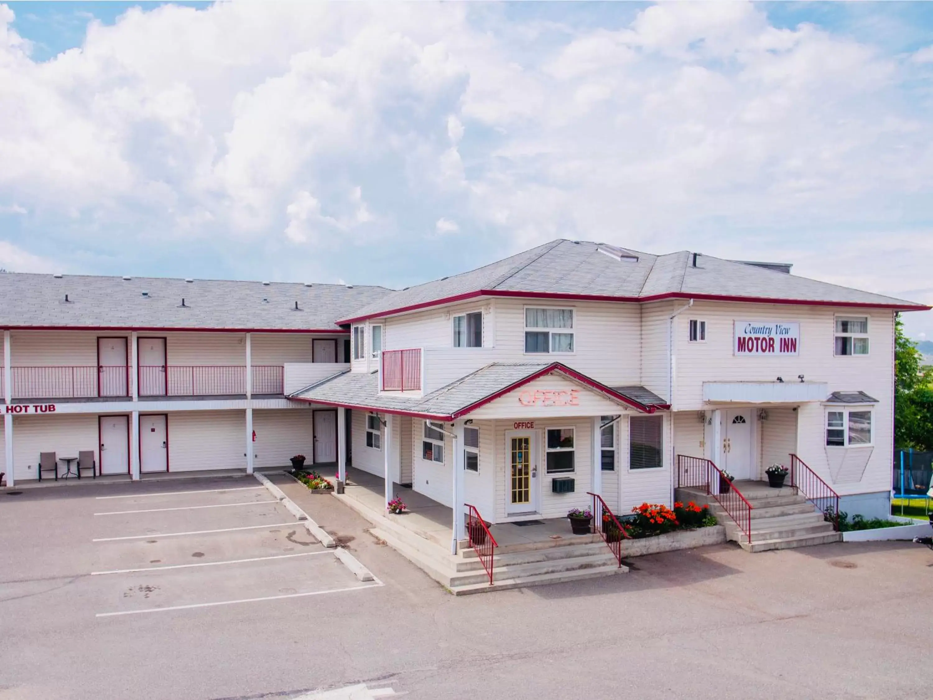 Property Building in Country View Motor Inn