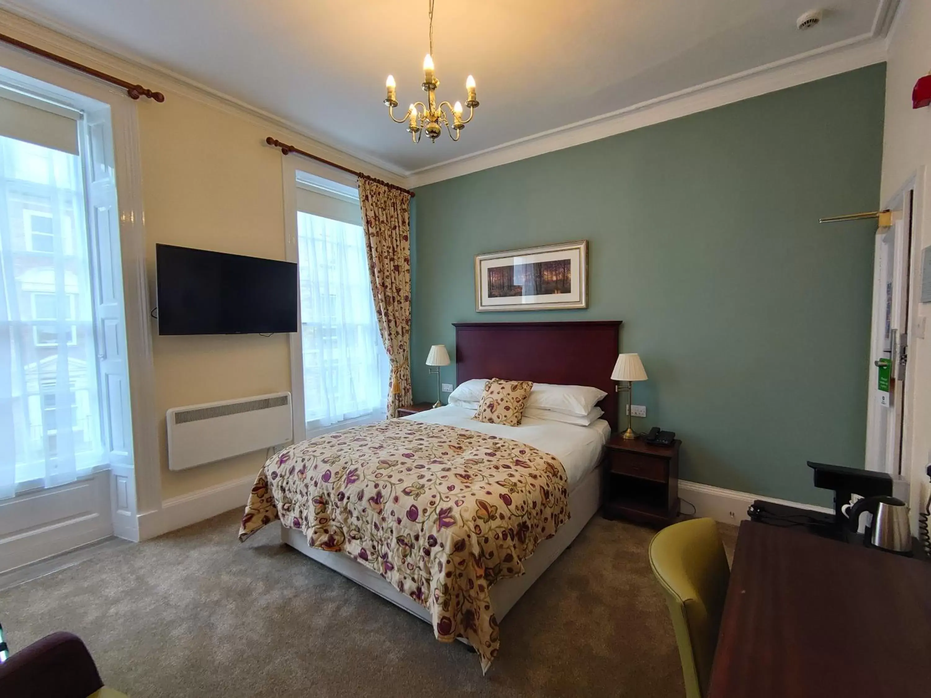 Bedroom, Bed in Best Western Wessex Royale Hotel Dorchester