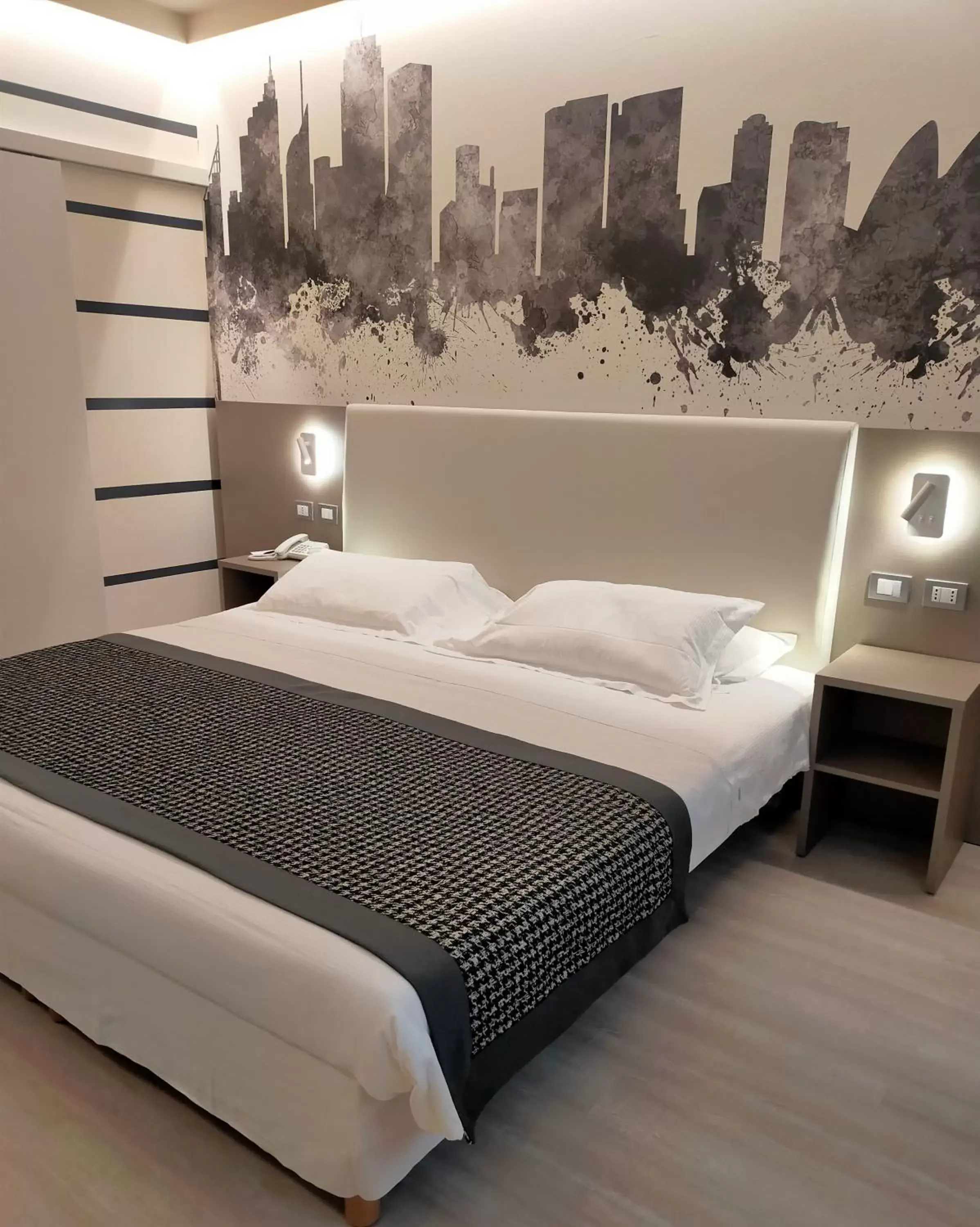 Bedroom, Bed in The Sydney Hotel Bedroom, Bed in The Sydney Hotel