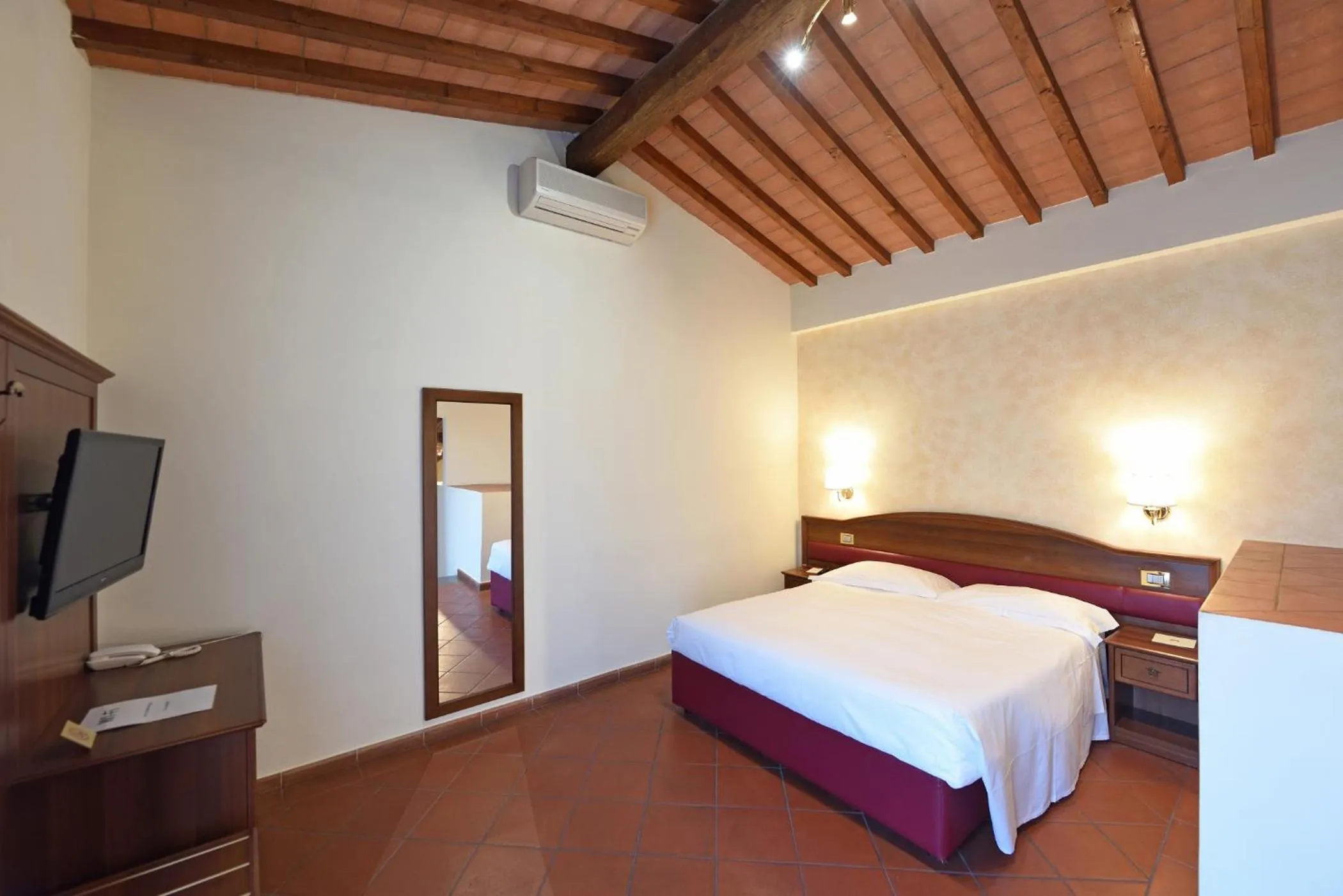 Bedroom, Bed in Relais La Corte di Cloris