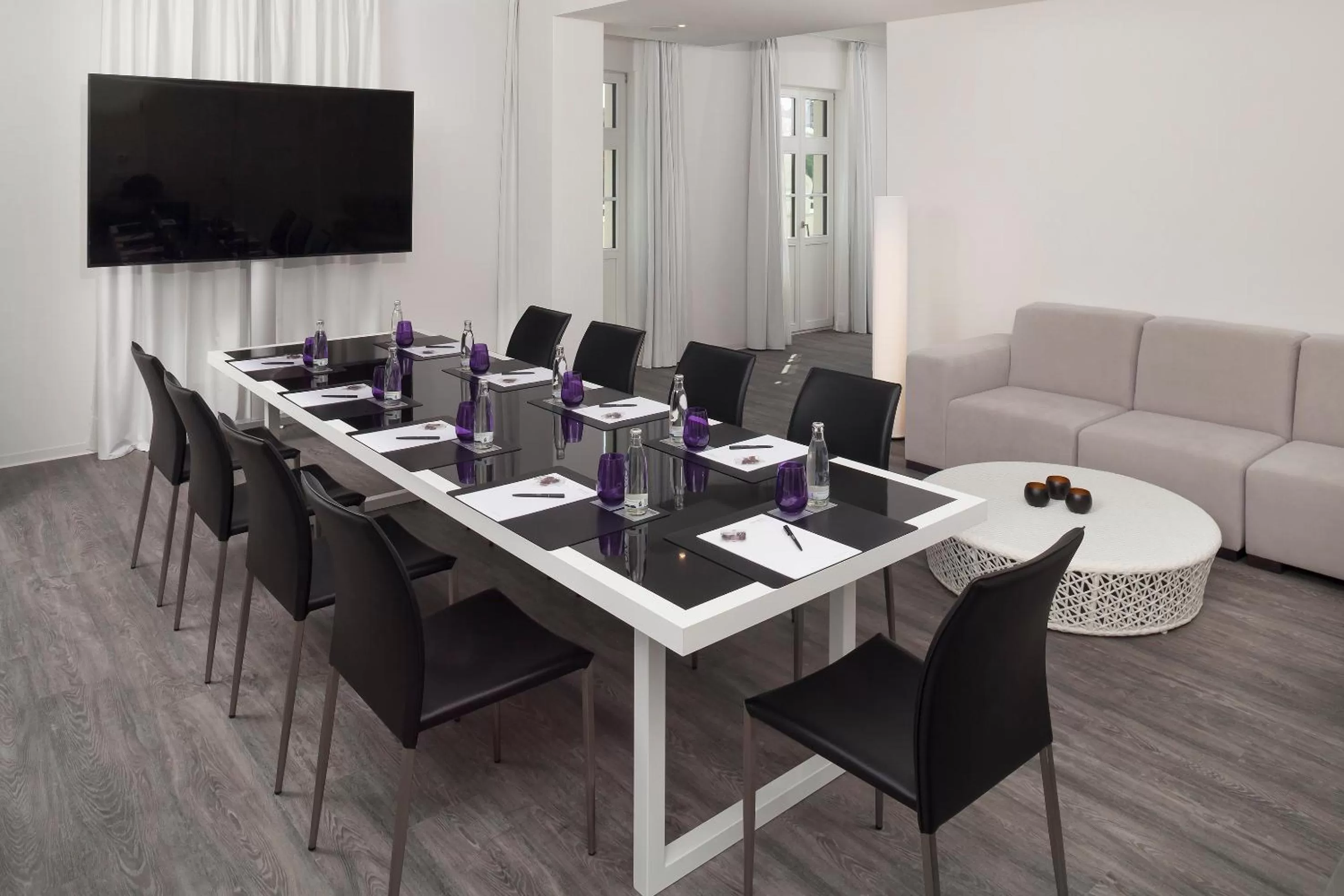 Meeting/conference room in INNSiDE by Meliá Leipzig