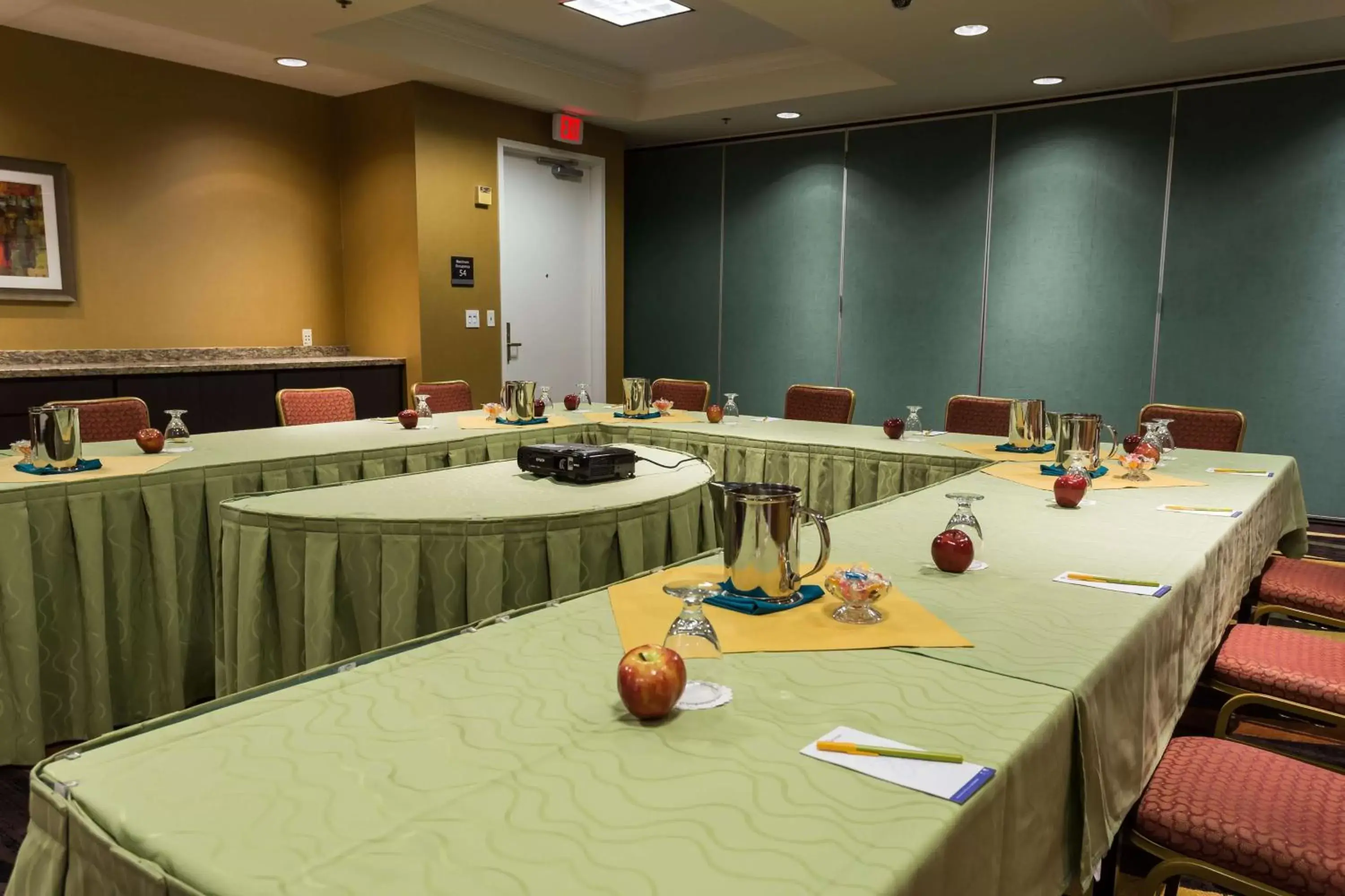 Meeting/conference room in Hilton Garden Inn San Mateo
