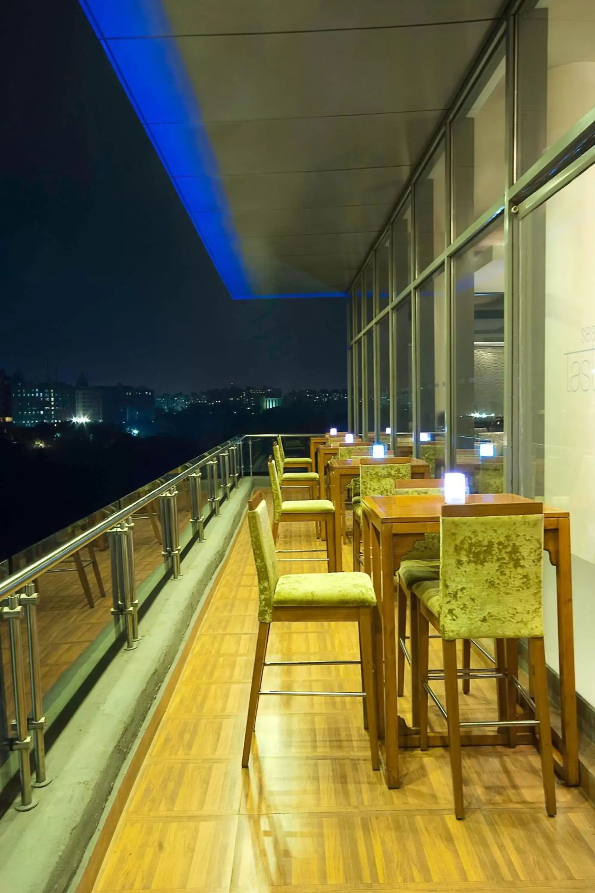 Restaurant/places to eat in The Westin Pune Koregaon Park