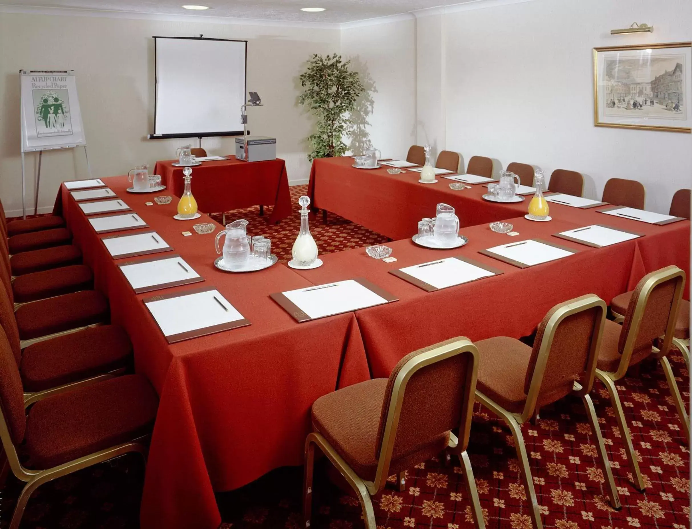 Meeting/conference room in Arundel House Hotel